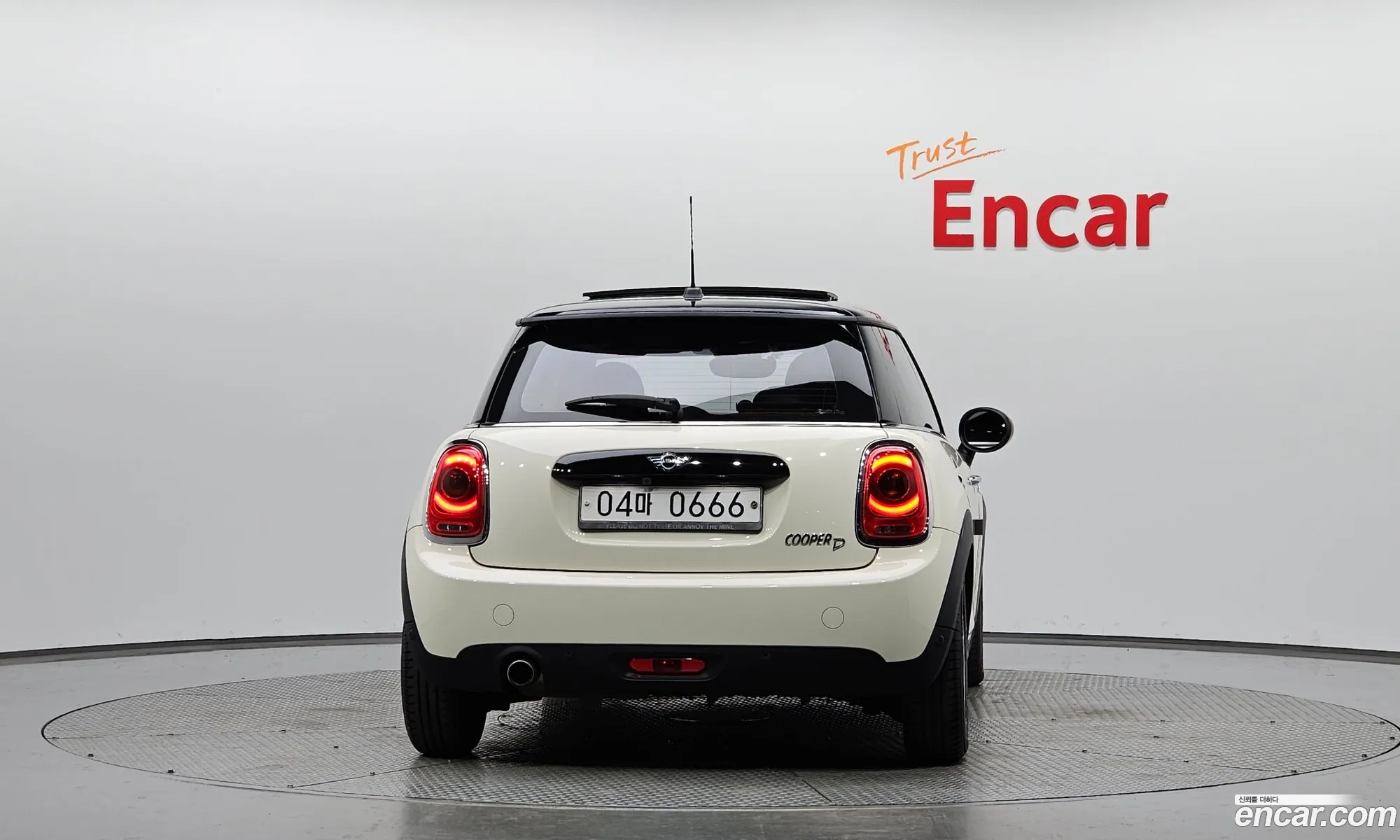 Mini Cooper D 2016 — 3
