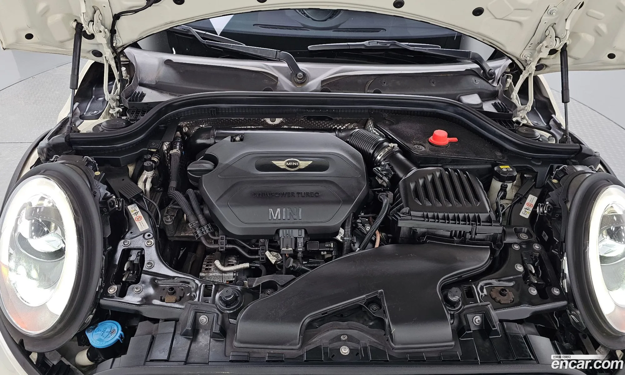 Mini Cooper D 2016 — 5