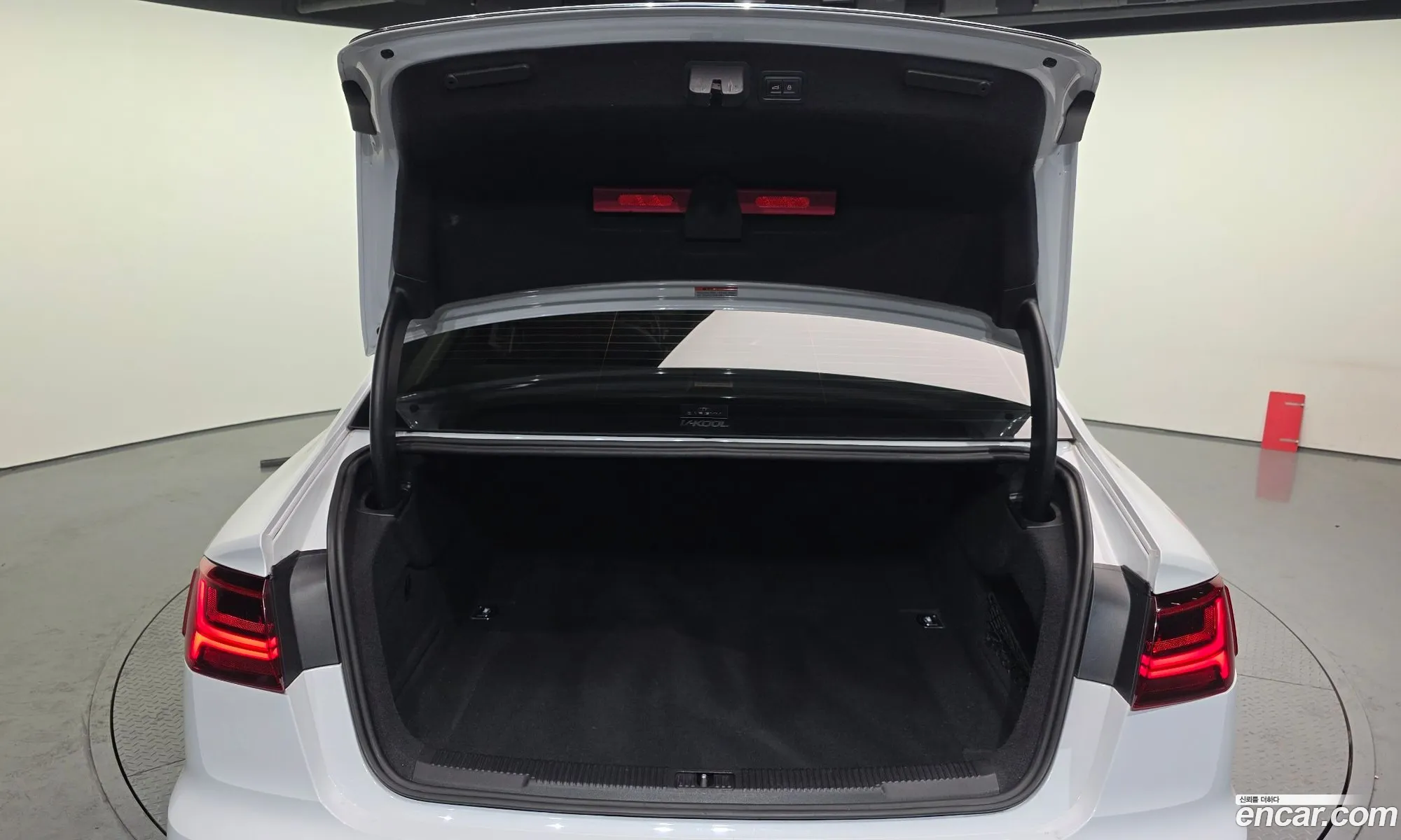 Audi A6 2016 WAUZZZ4G1GN153554 — 3