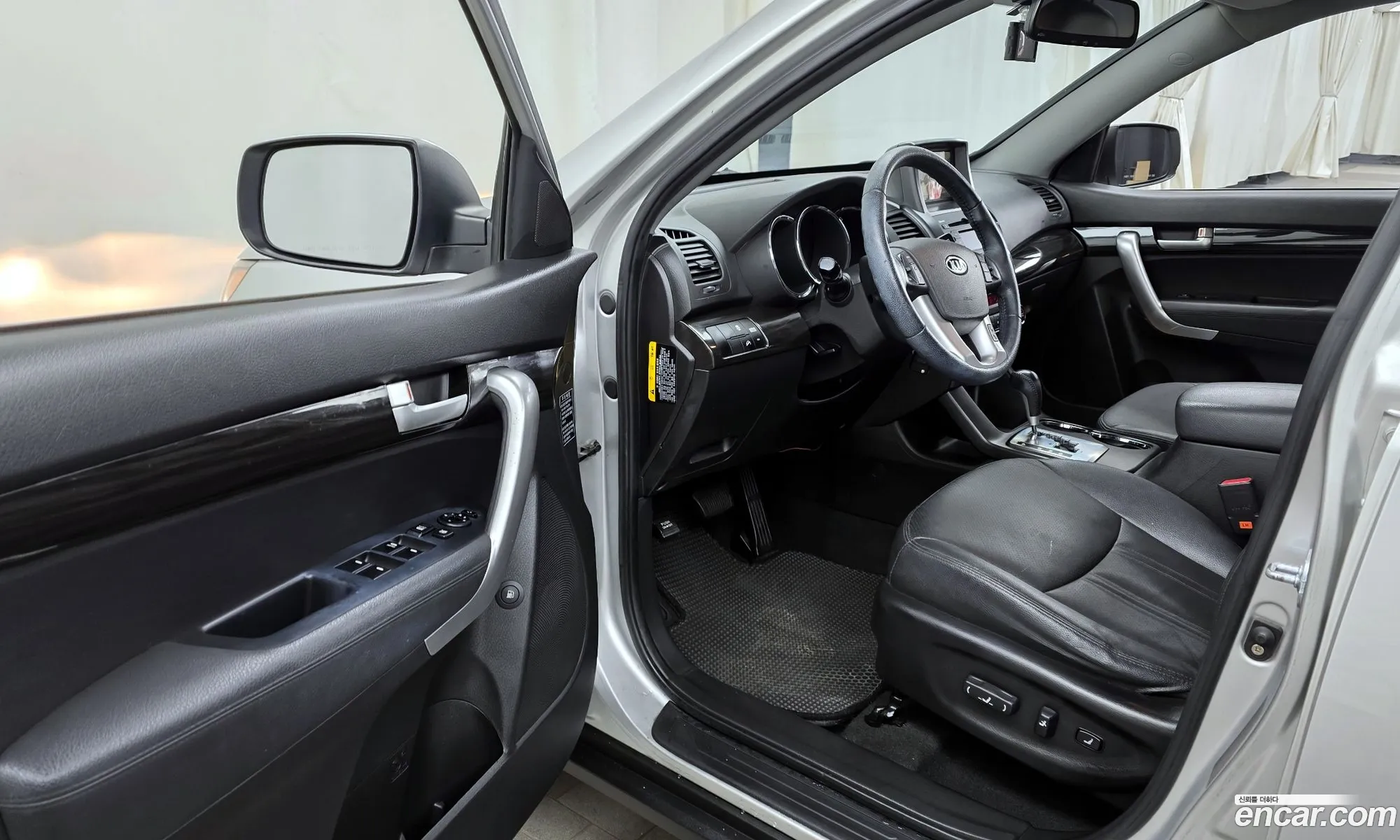 Kia Sorento R 2012 — 7