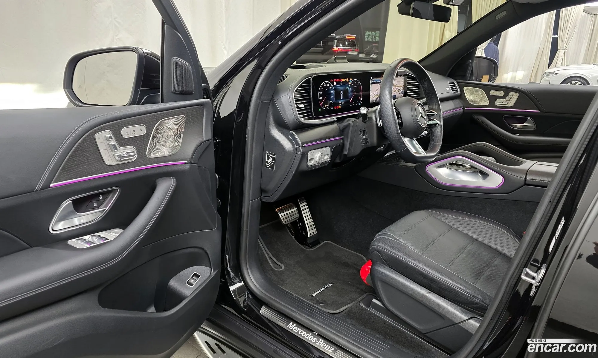 Mercedes-Benz GLS-Class X167 2025 — 12