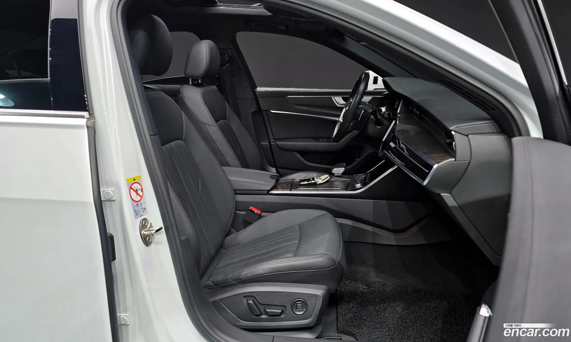 Audi A6 2022 — 3
