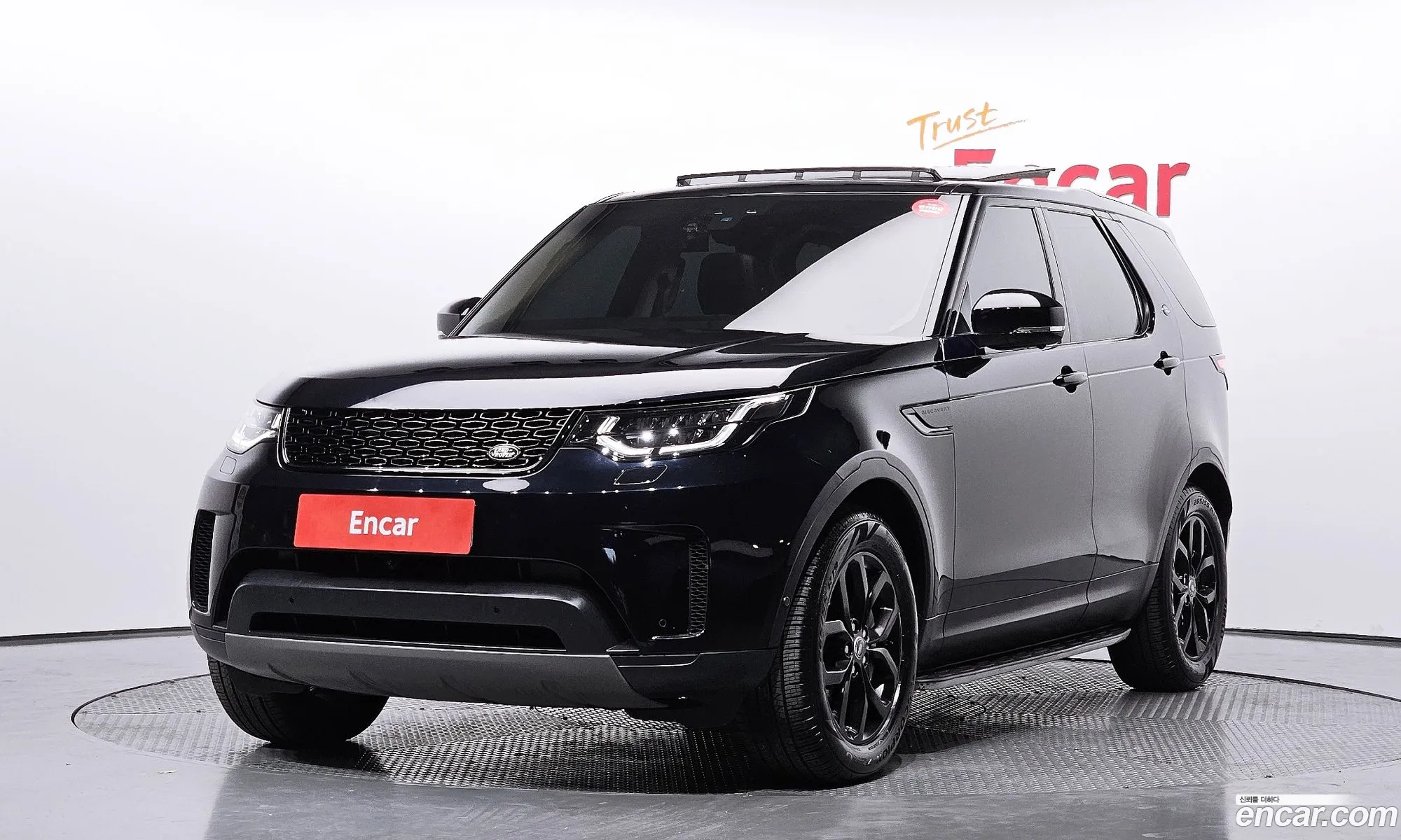 Land Rover Discovery 5 2019 — 18
