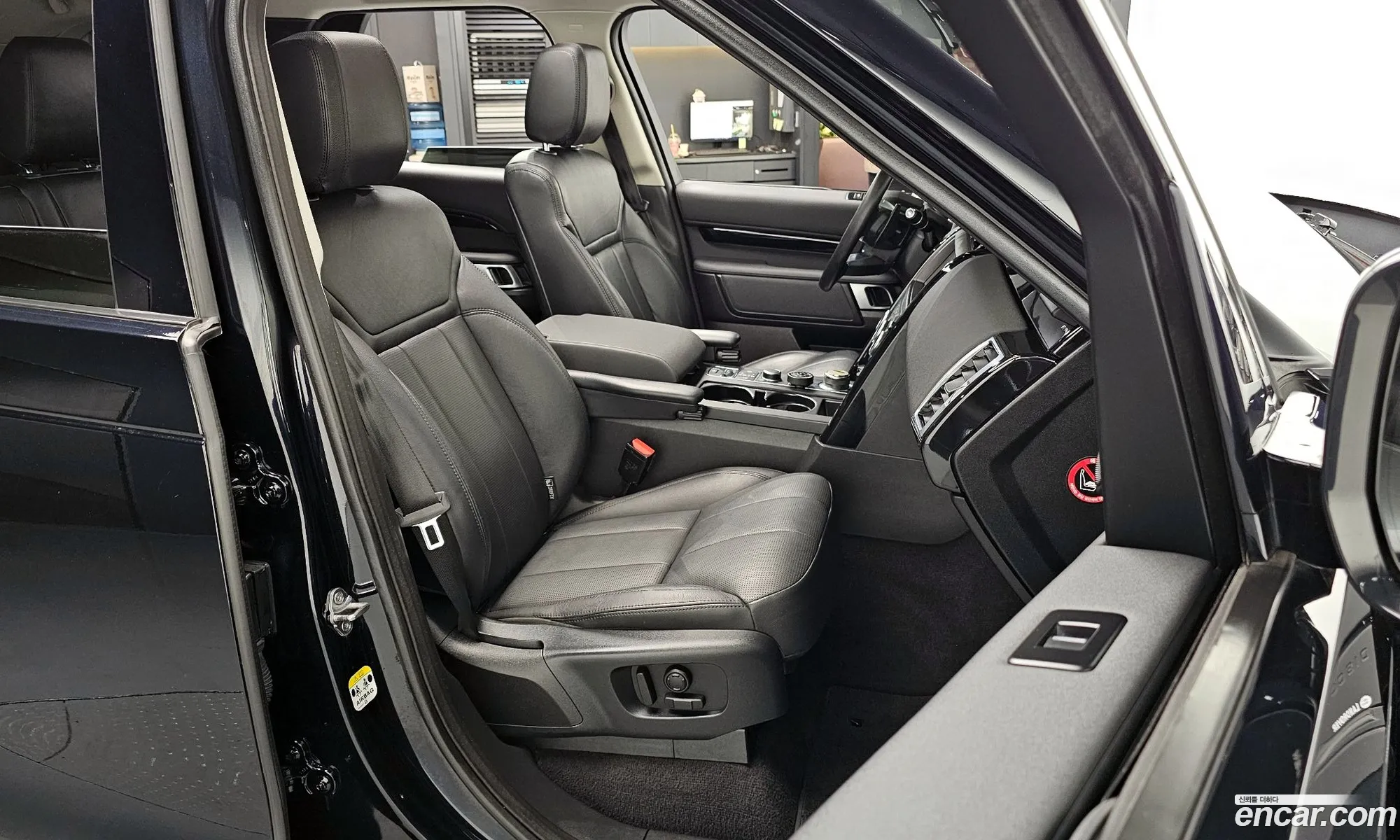 Land Rover Discovery 5 2019 — 8