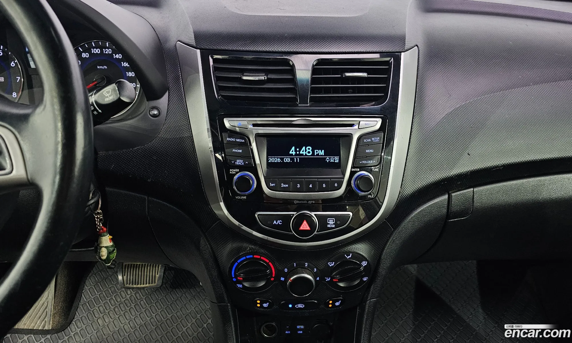 Hyundai Accent 2016 — 4