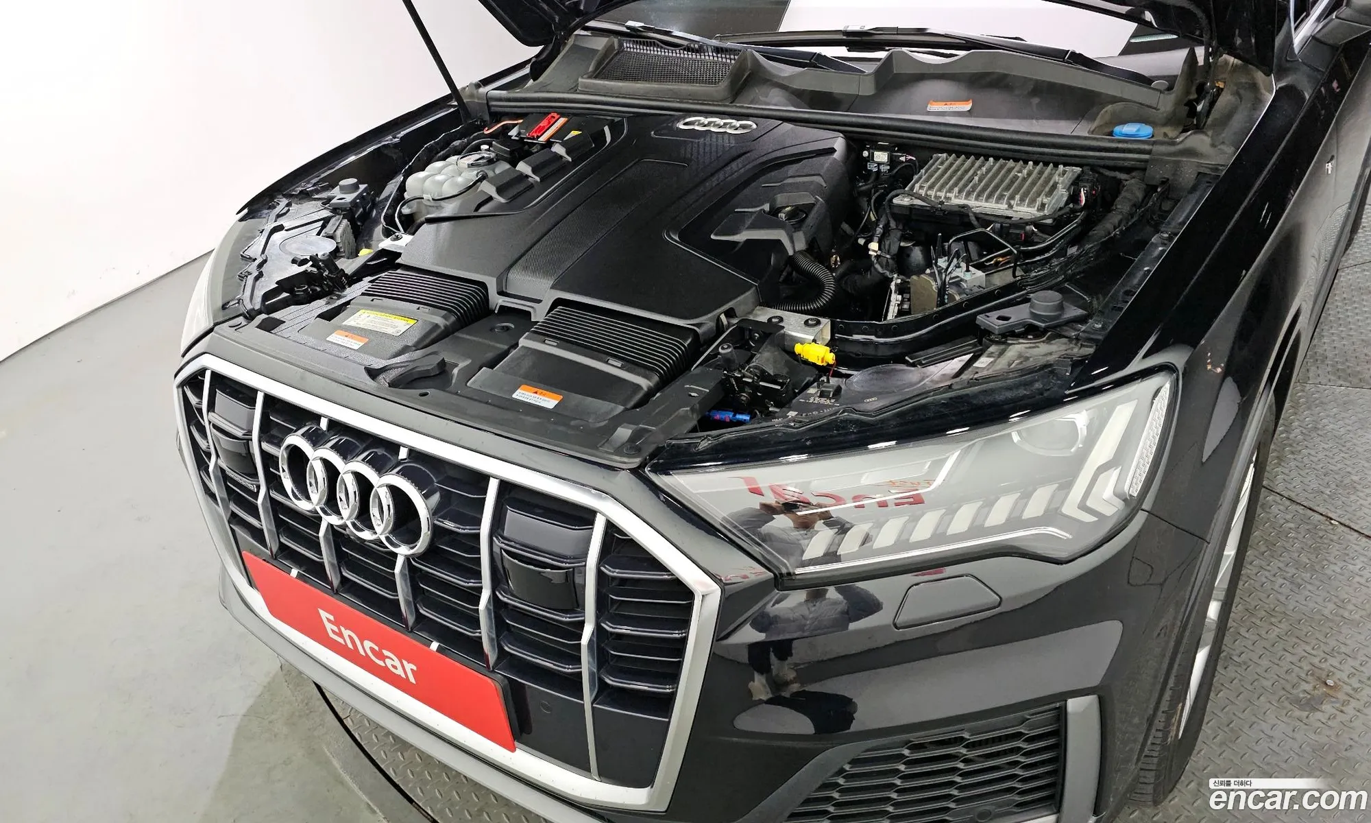 Audi Q7 2021 WAUZZZ4M8MD001942 — 6