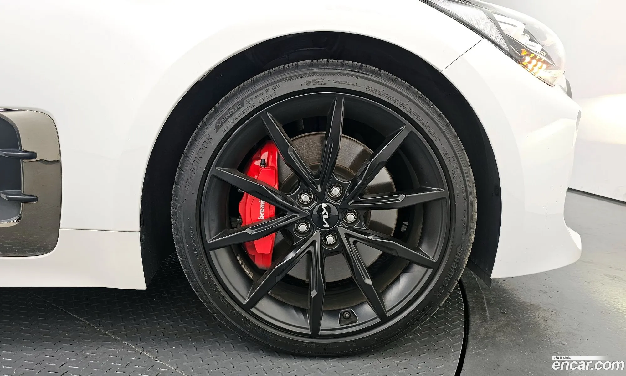 Kia Stinger Meister 2023 — 3