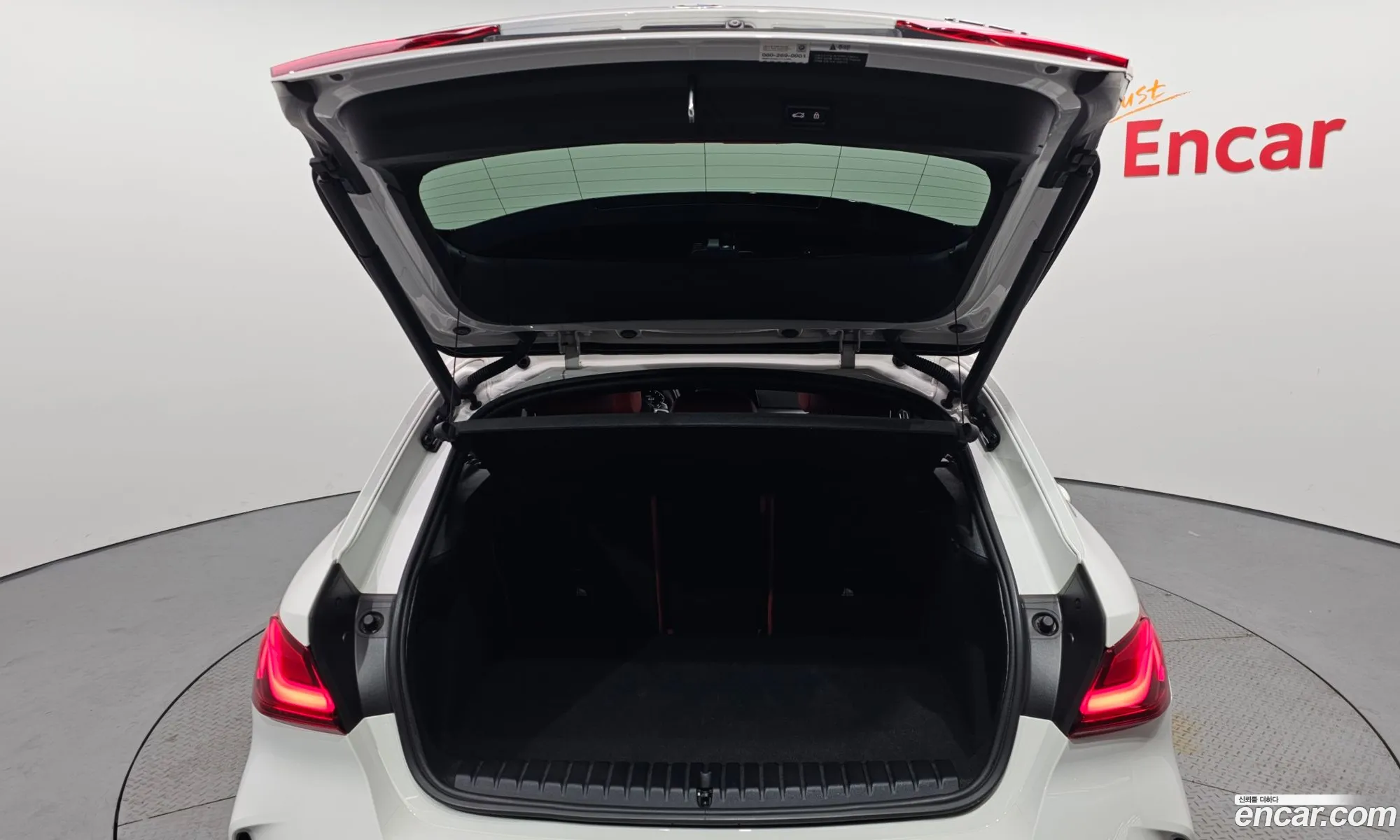 BMW 1 Series 2021 — 13