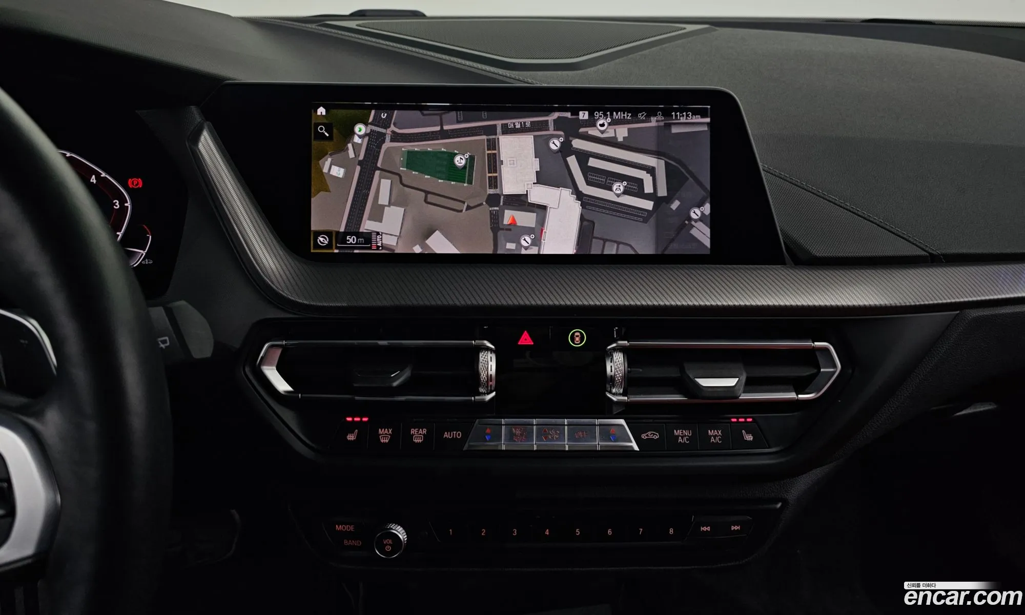 BMW 1 Series 2021 — 17