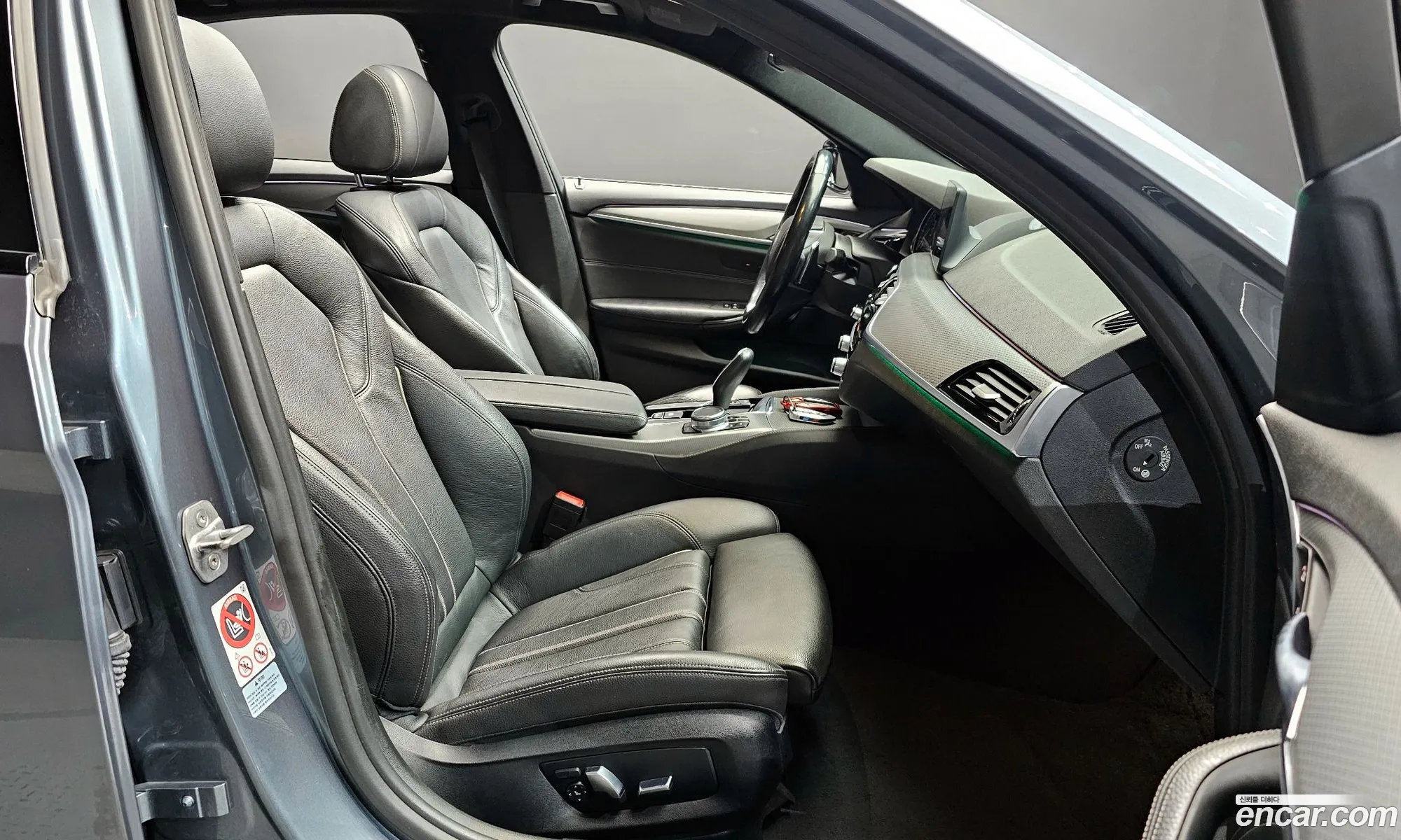 BMW 5 Series 2017 WBAJC3100HWB59590 — 18