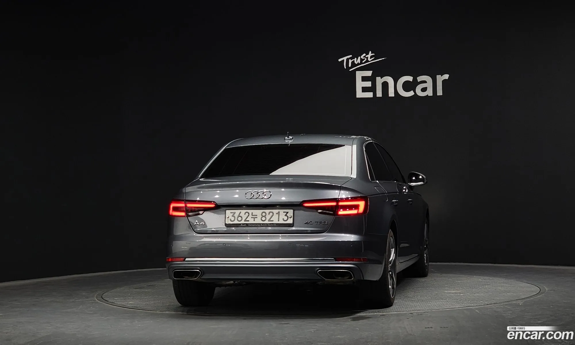 Audi A4 2019 WAUZZZF44KA122222 — 17