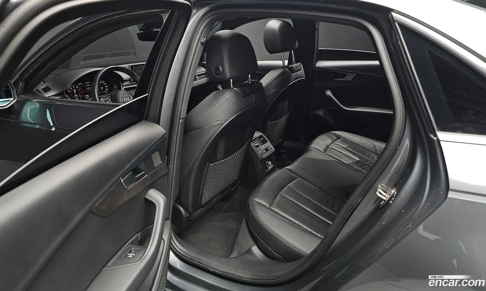 Audi A4 2019 WAUZZZF44KA122222 — 14
