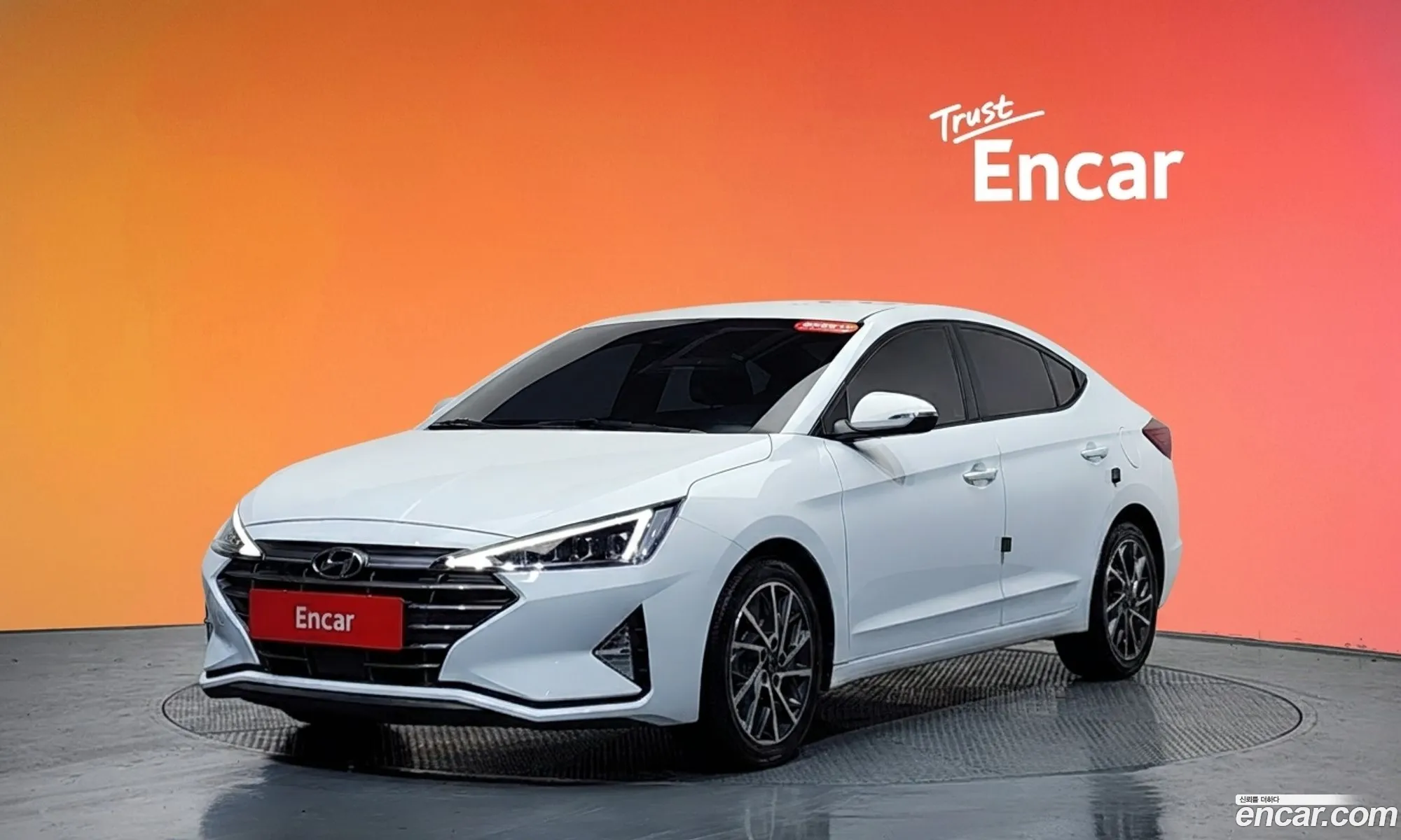 Hyundai Elantra AD 2020 — 18
