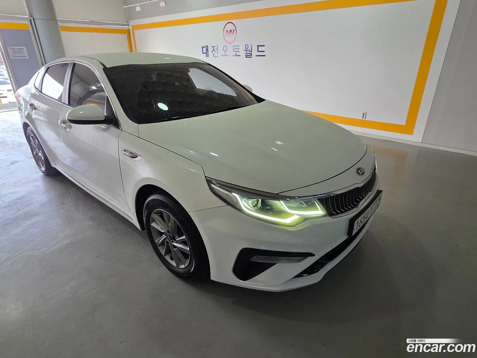 Kia K5 2019 — 2
