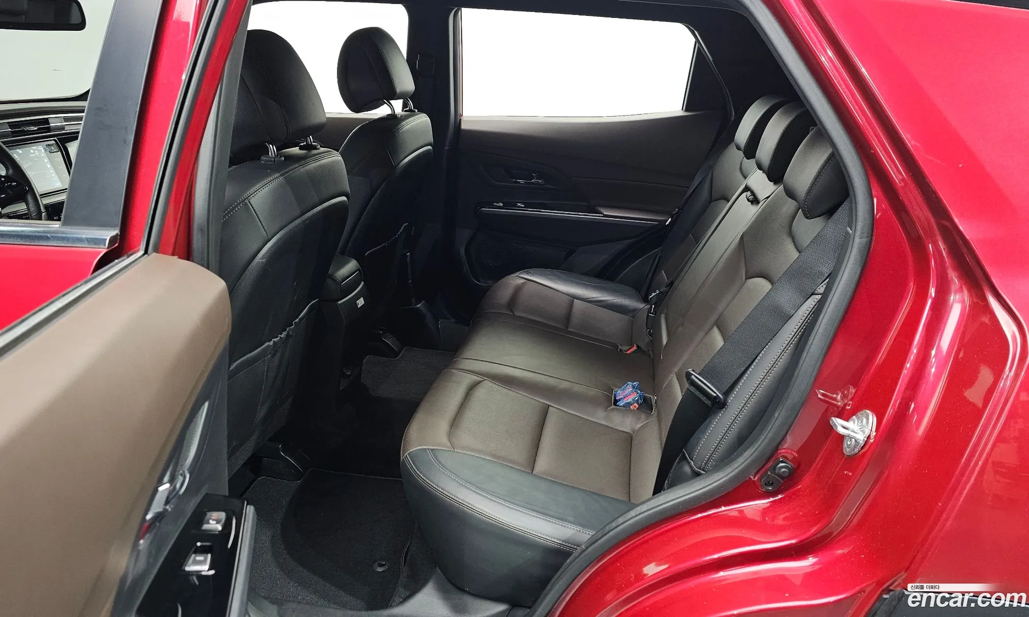 KG Mobility (SsangYong) Beautiful Korando 2020 — 19
