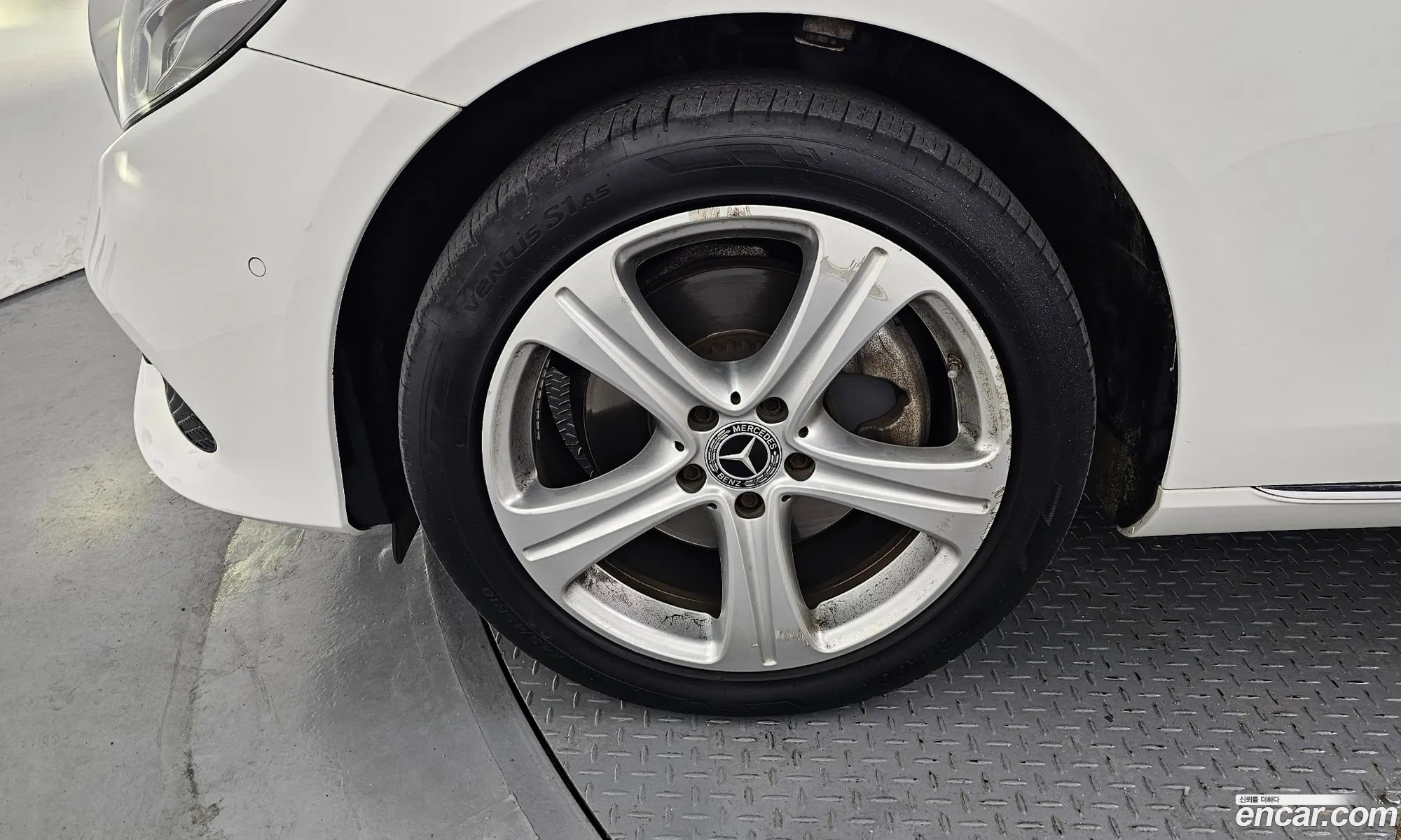 Mercedes-Benz E-Class W213 2018 — 20