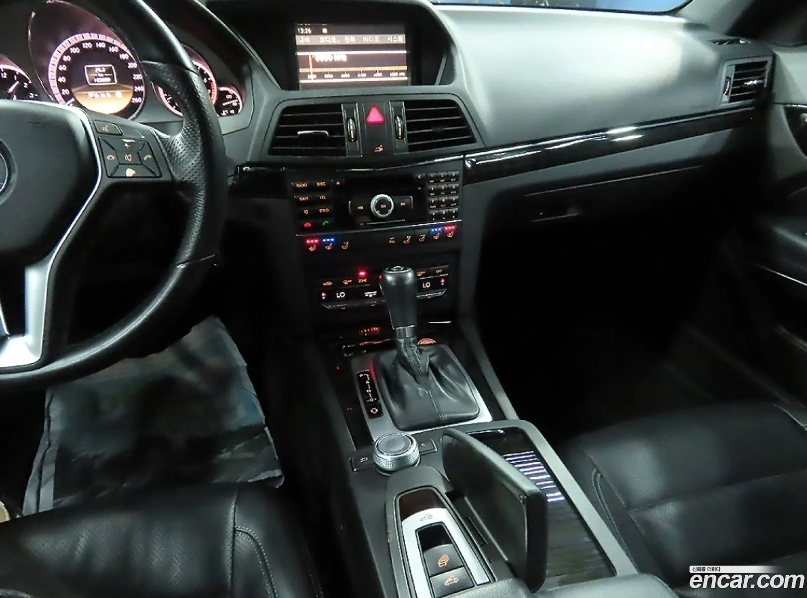 Mercedes-Benz E-Class W212 2012 — 20