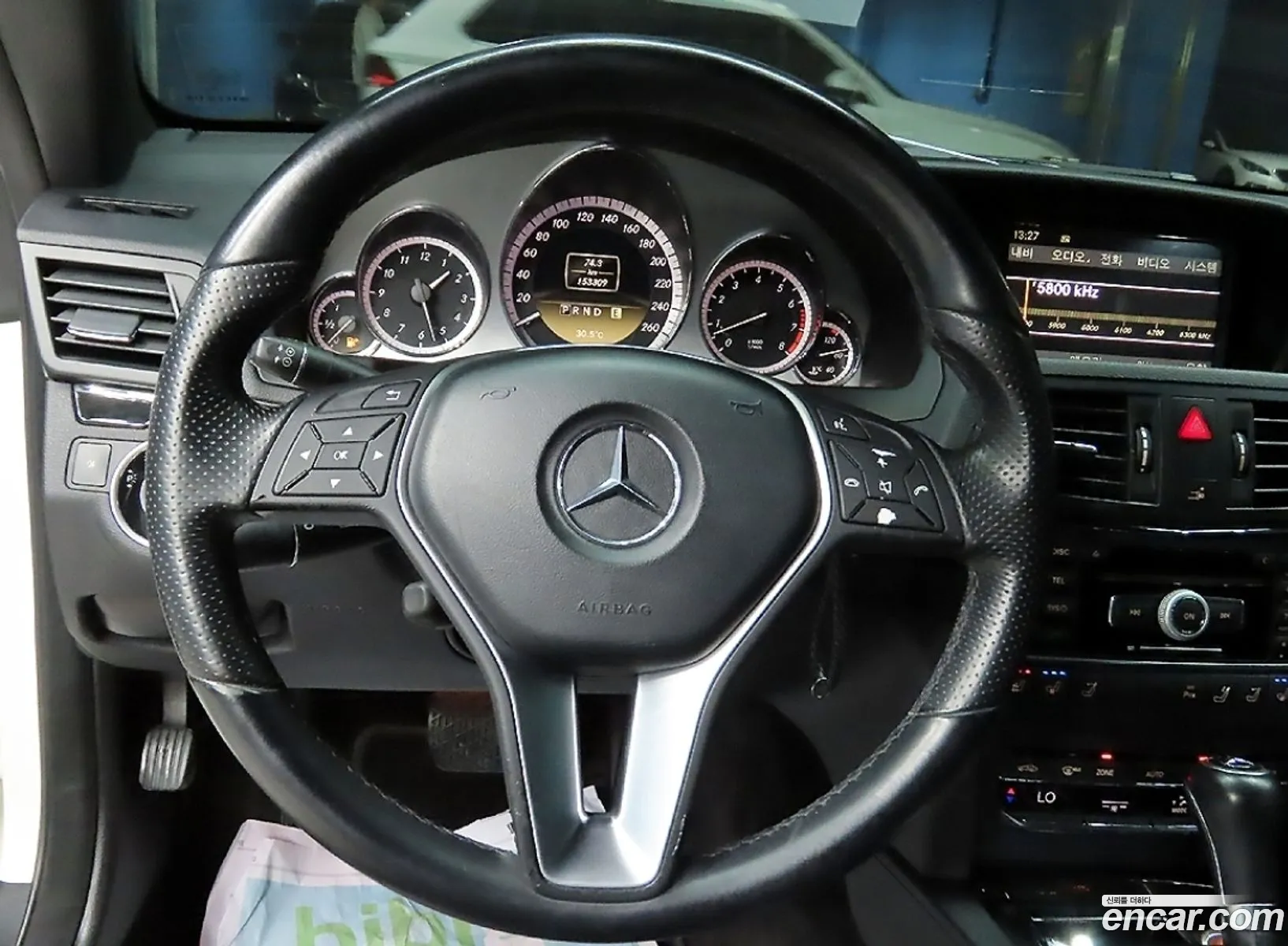Mercedes-Benz E-Class W212 2012 — 9