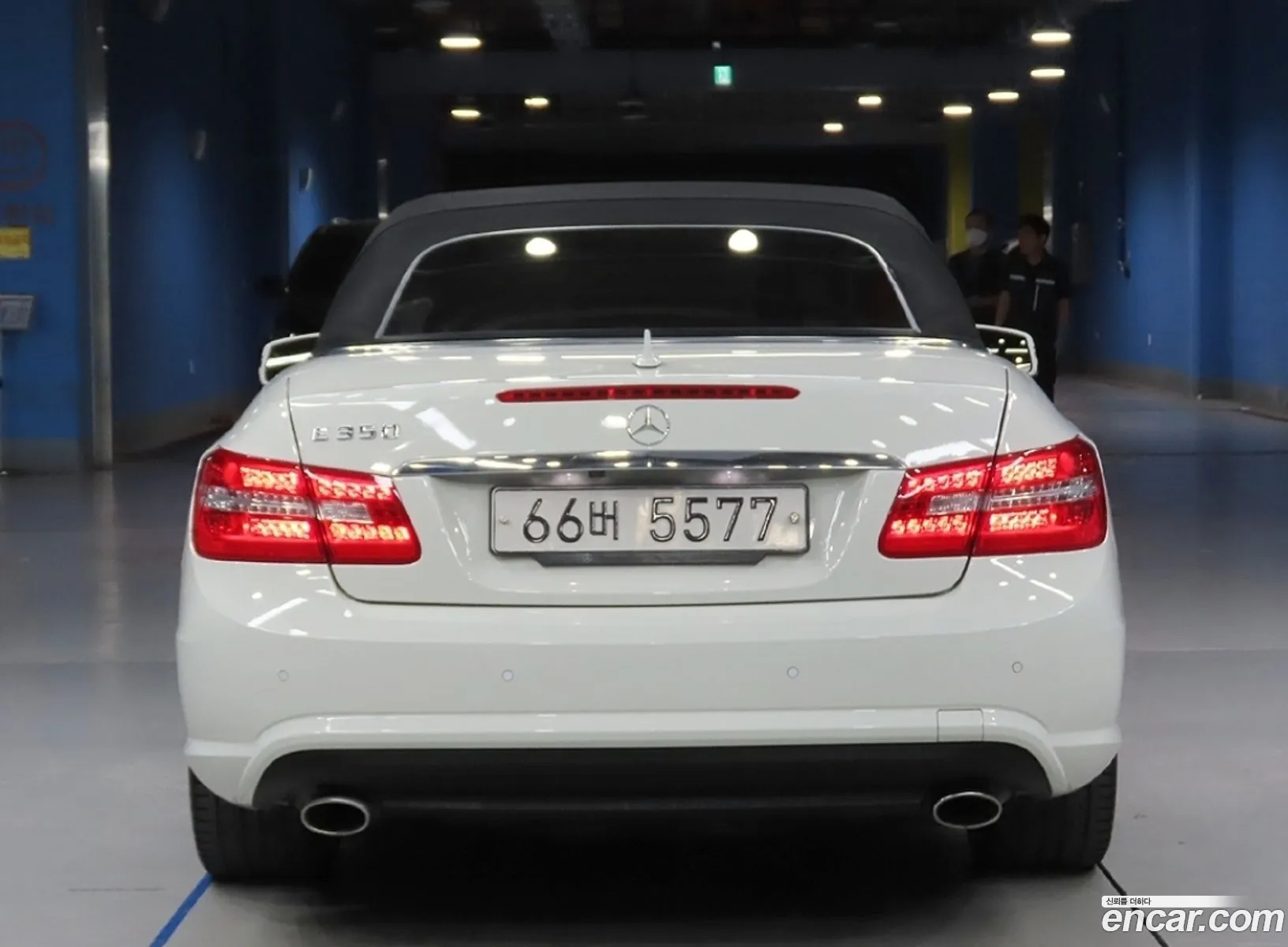 Mercedes-Benz E-Class W212 2012 — 14