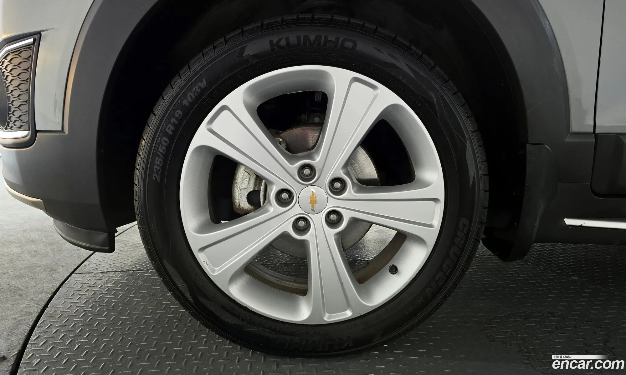 Chevrolet (GM Daewoo) Captiva 2013 — 14
