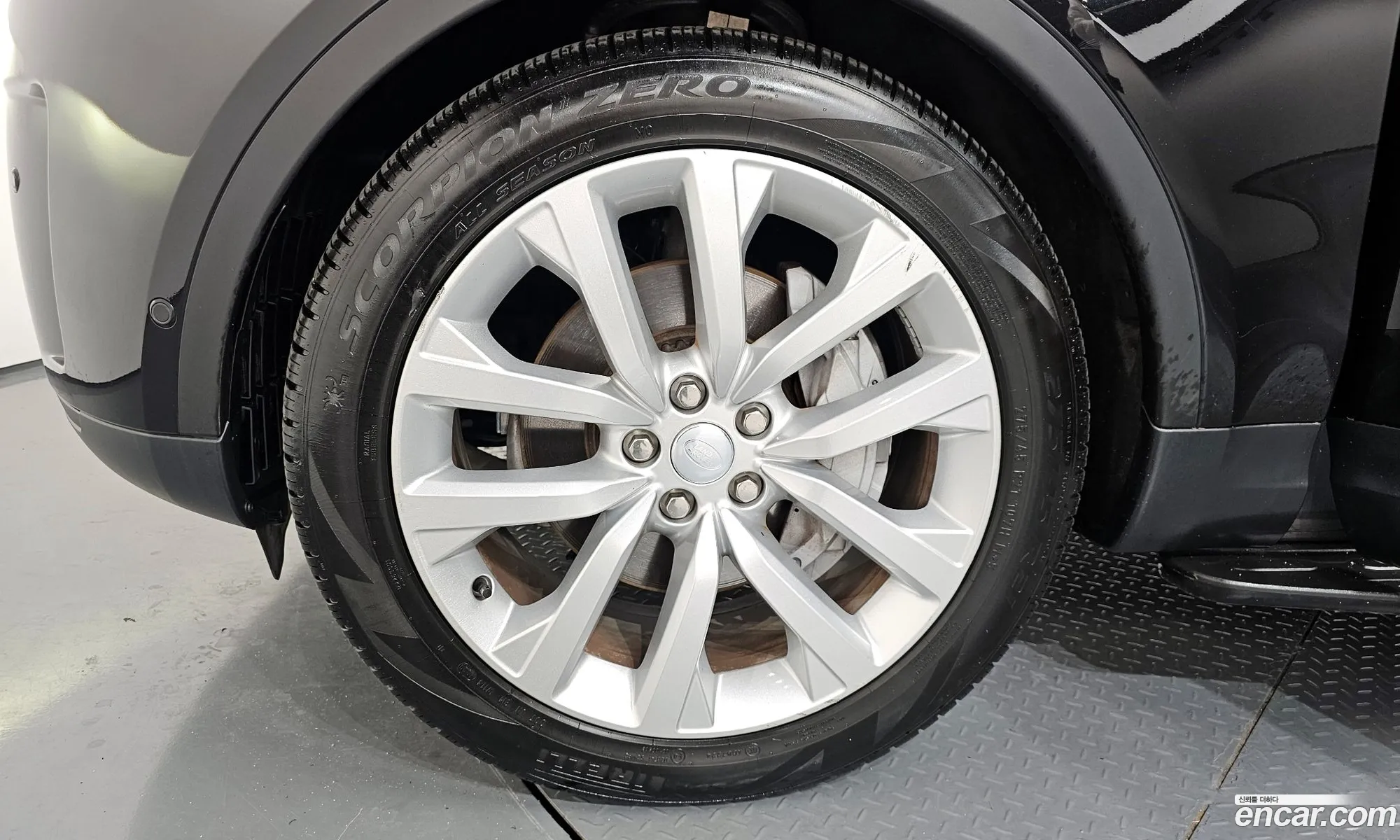 Land Rover Discovery 5 2022 SALRA2BW2P2465162 — 8