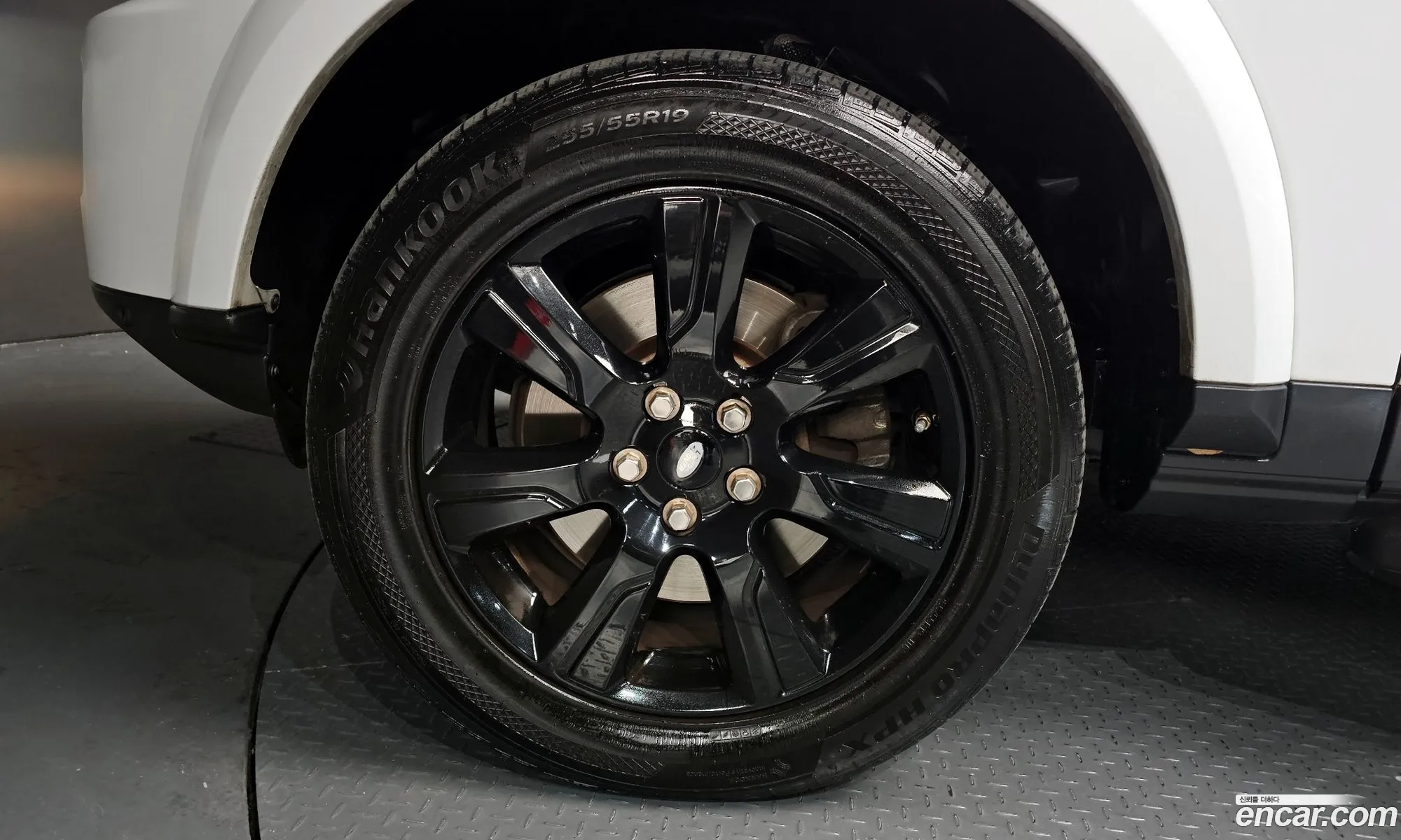 Land Rover Discovery 4 2015 SALLAAAG6FA767919 — 3