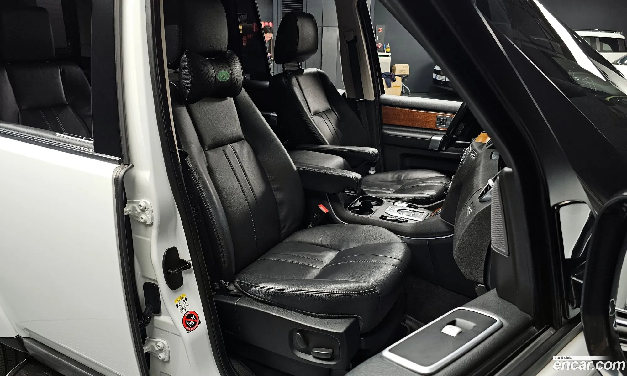 Land Rover Discovery 4 2015 SALLAAAG6FA767919 — 13