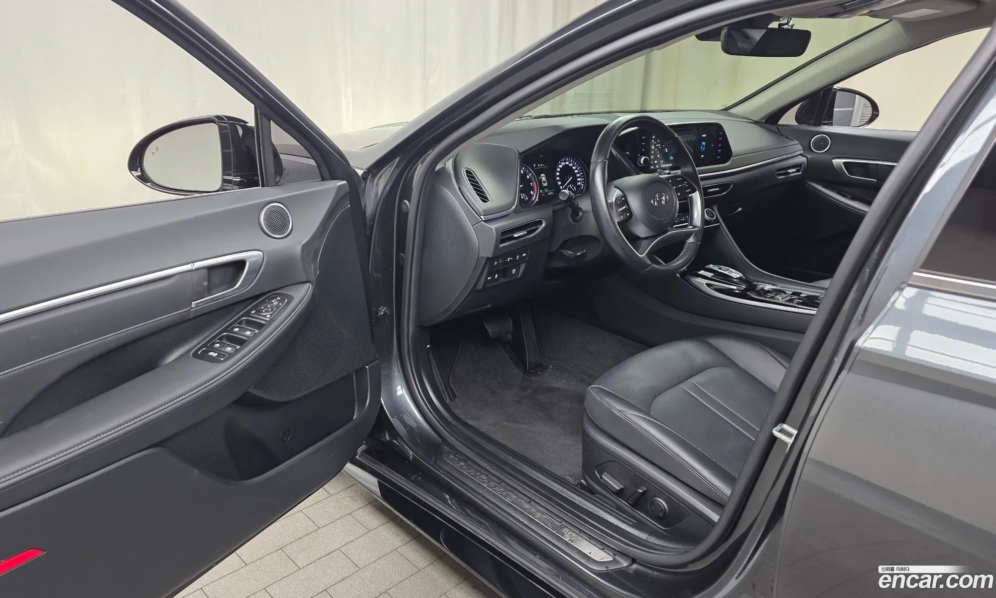 Hyundai Sonata 2022 — 7