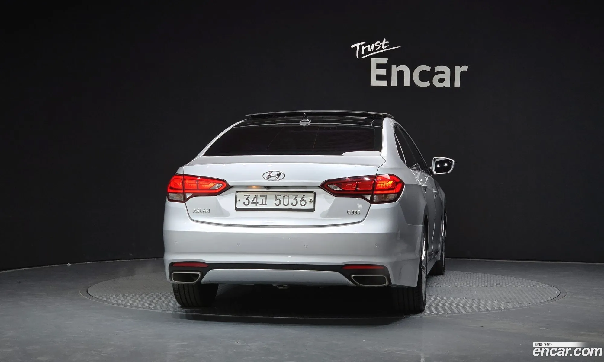 Hyundai Aslan 2015 — 14