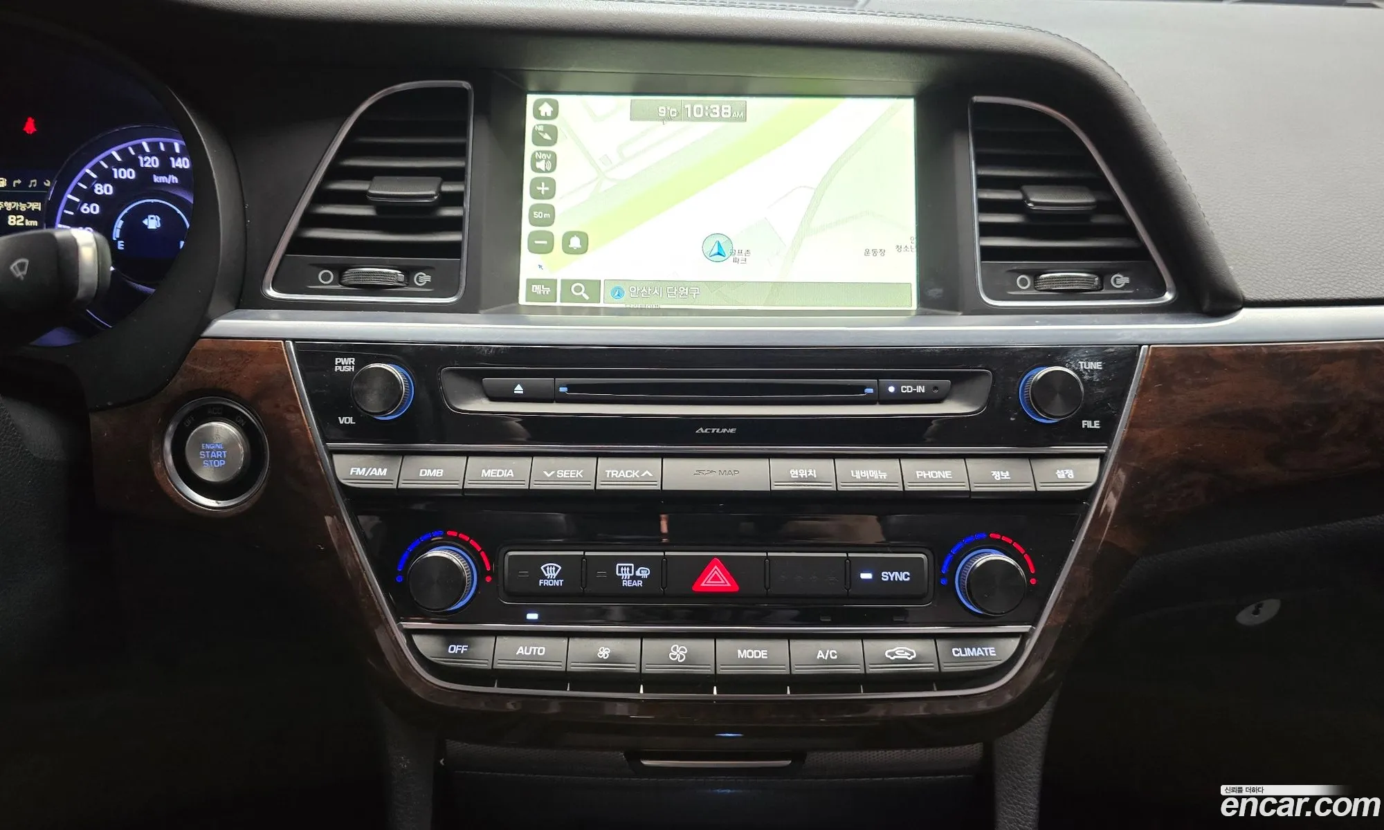 Hyundai Aslan 2015 — 15
