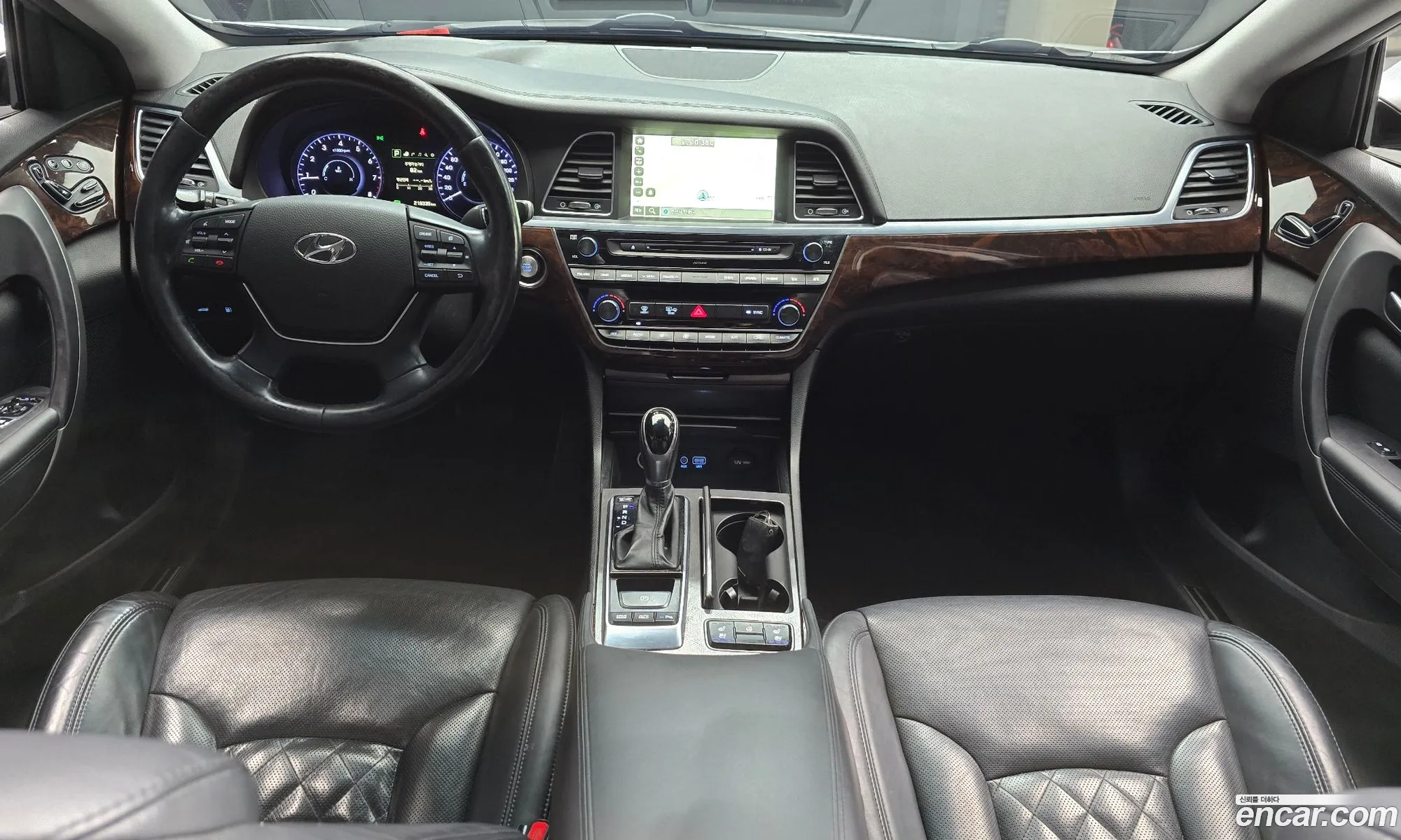 Hyundai Aslan 2015 — 9
