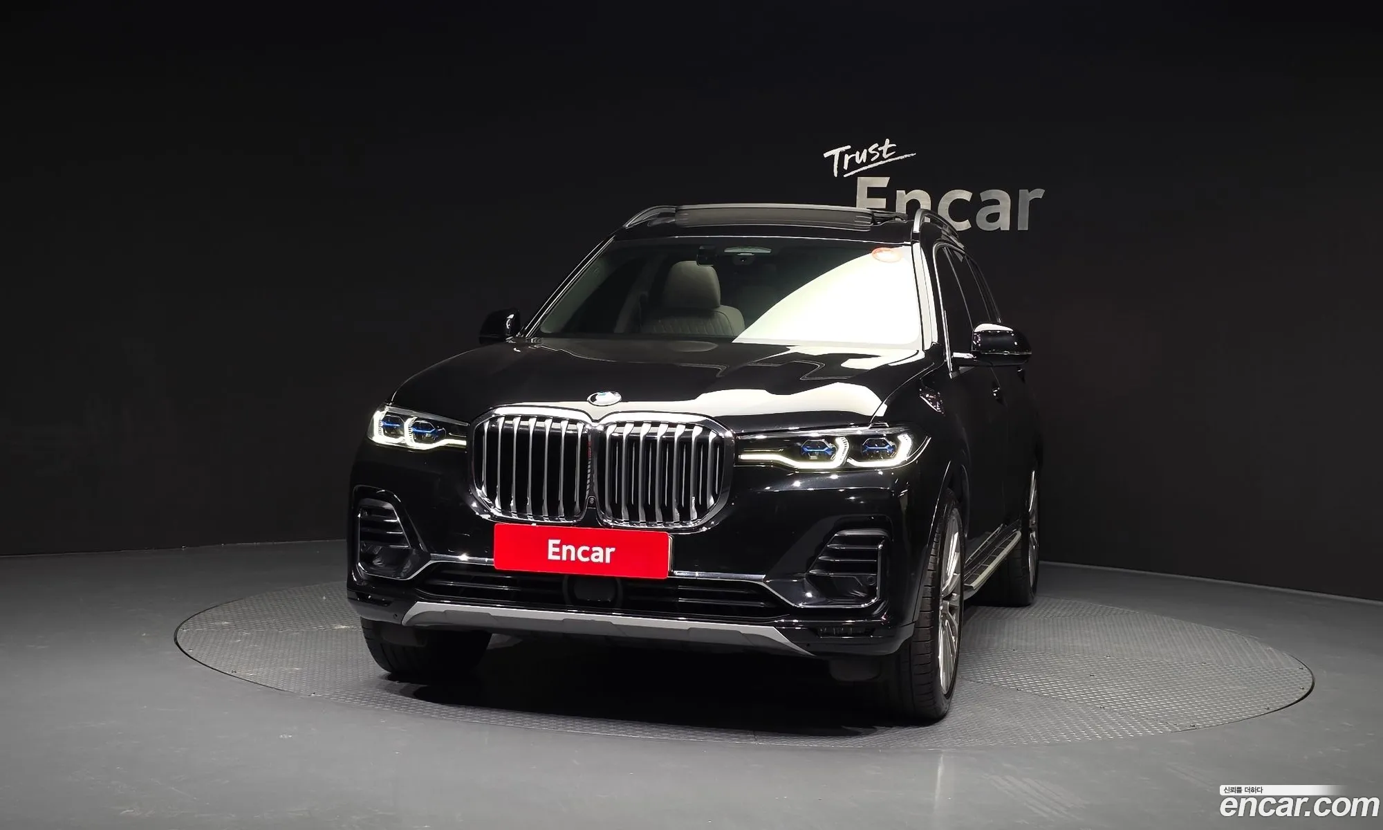 BMW X7 2020 — 11