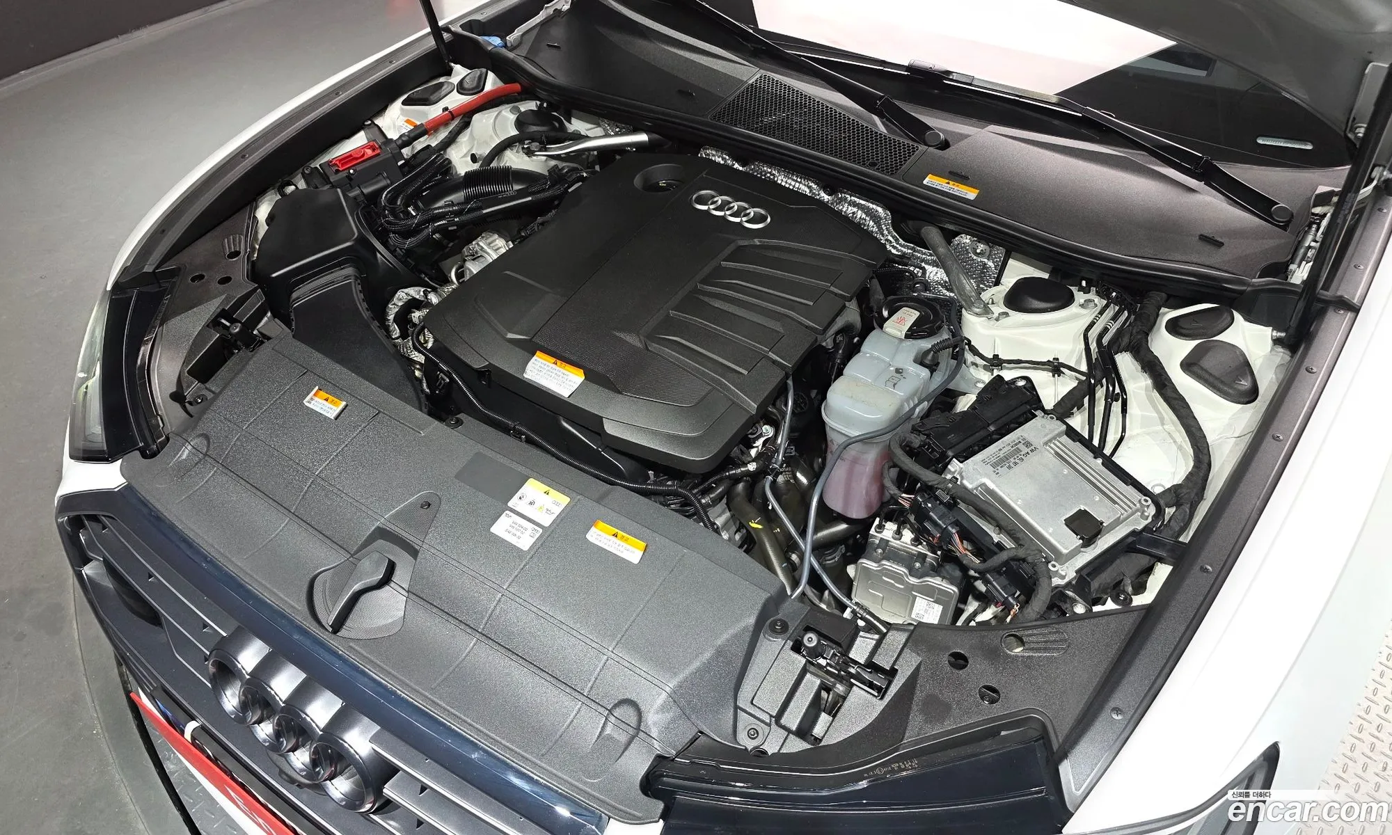 Audi A6 2022 WAUZZZF20PN004036 — 14
