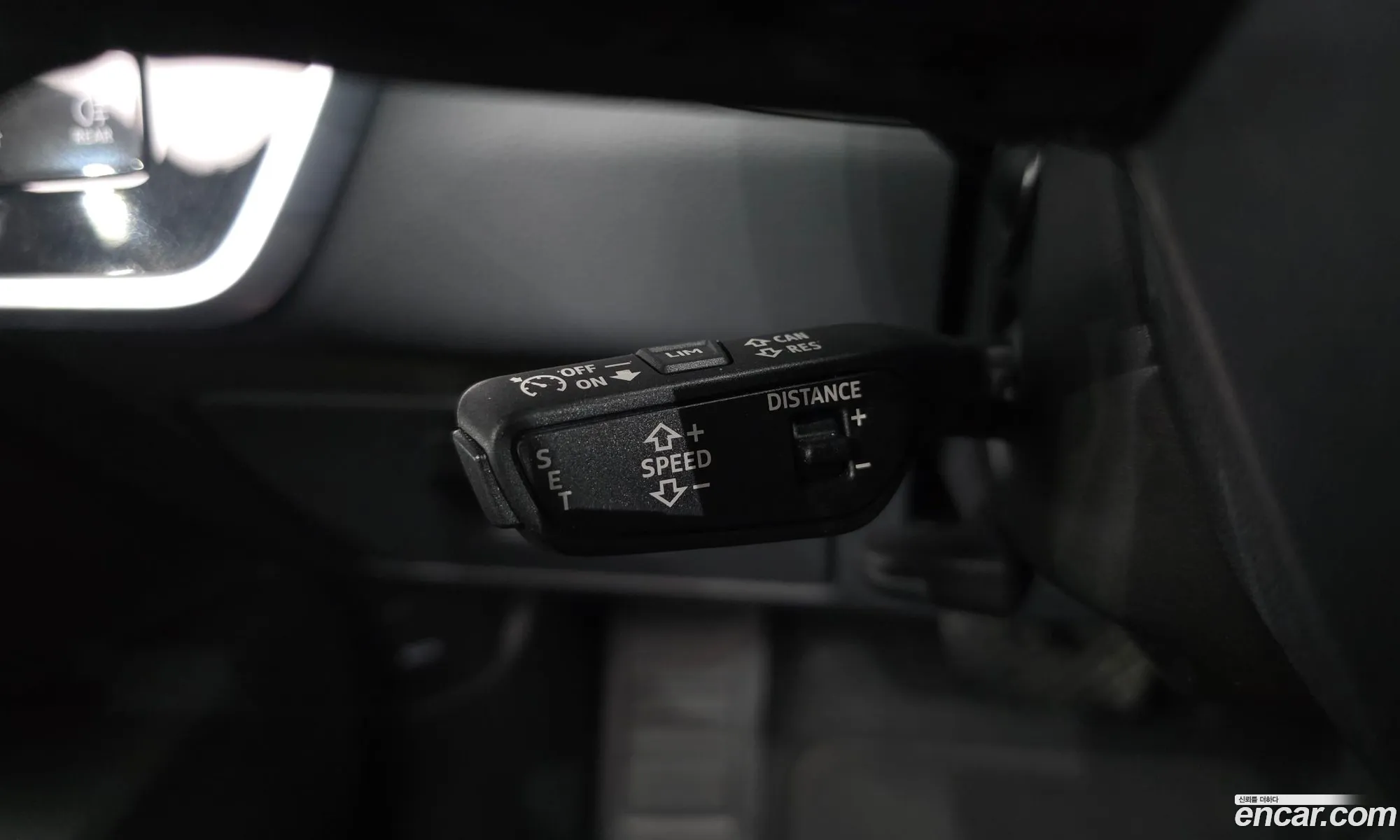 Audi A6 2022 WAUZZZF20PN004036 — 10