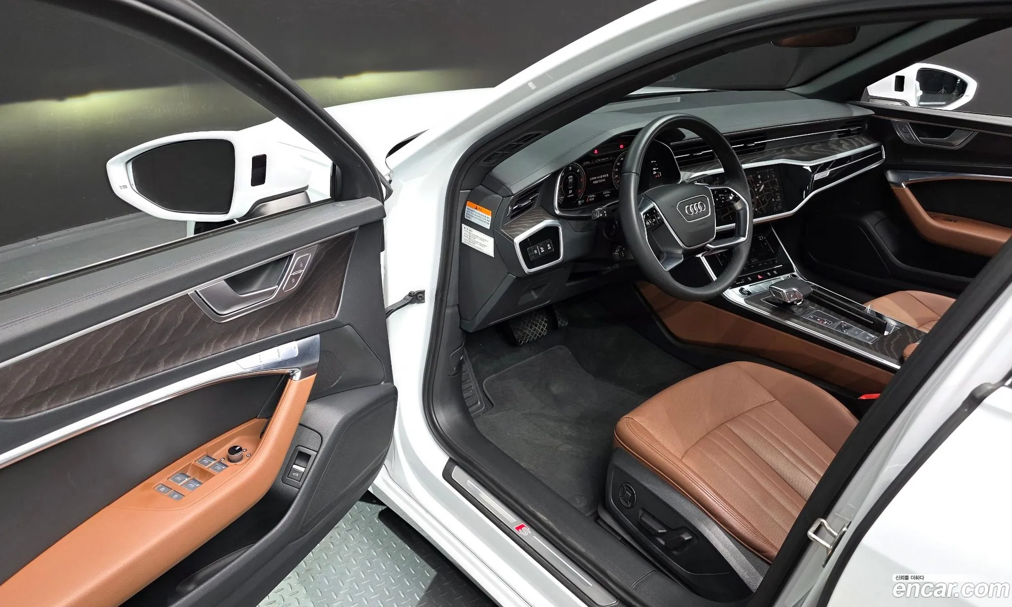 Audi A6 2022 WAUZZZF20PN004036 — 6