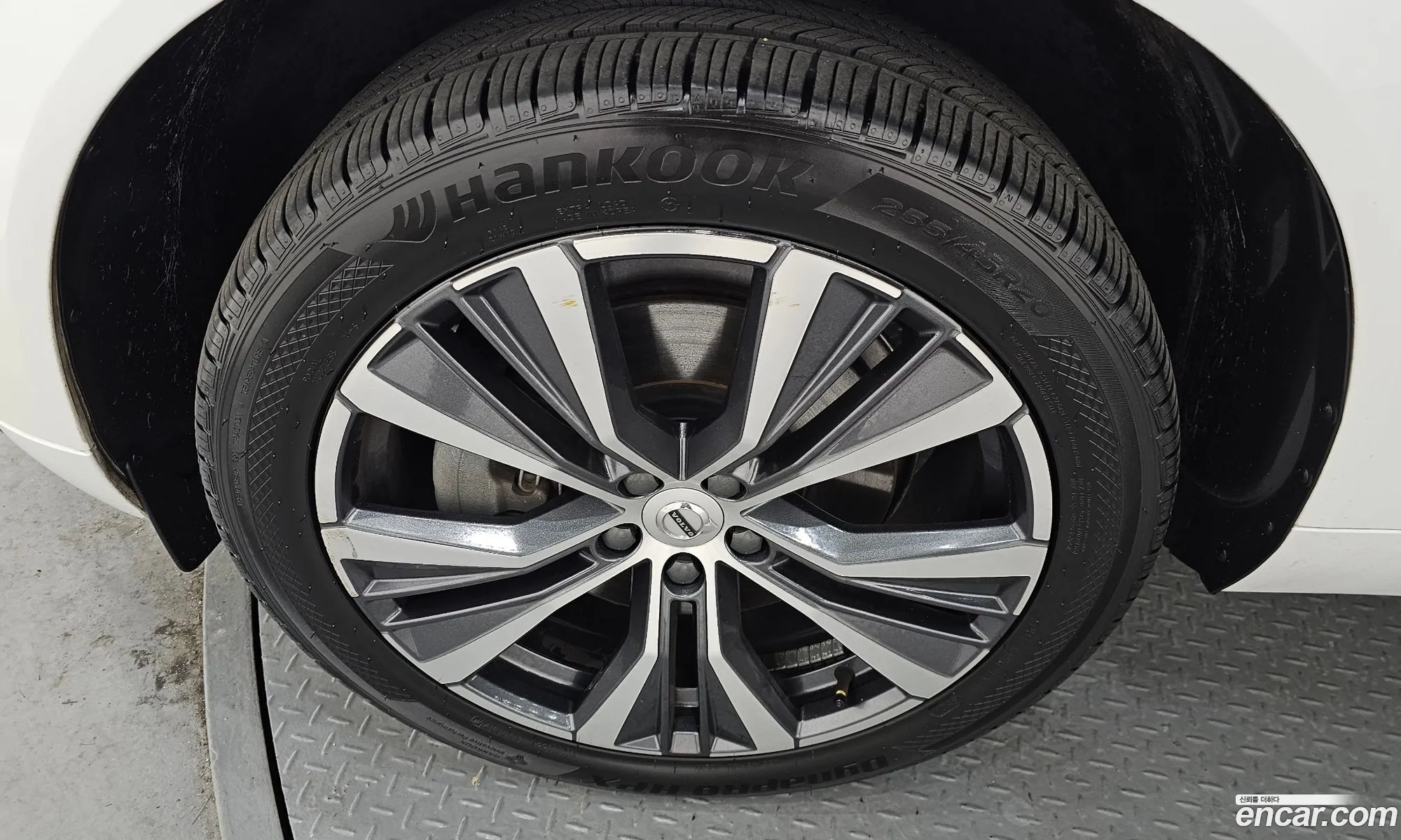 Volvo XC60 2022 YV1UZ062CN1075318 — 11