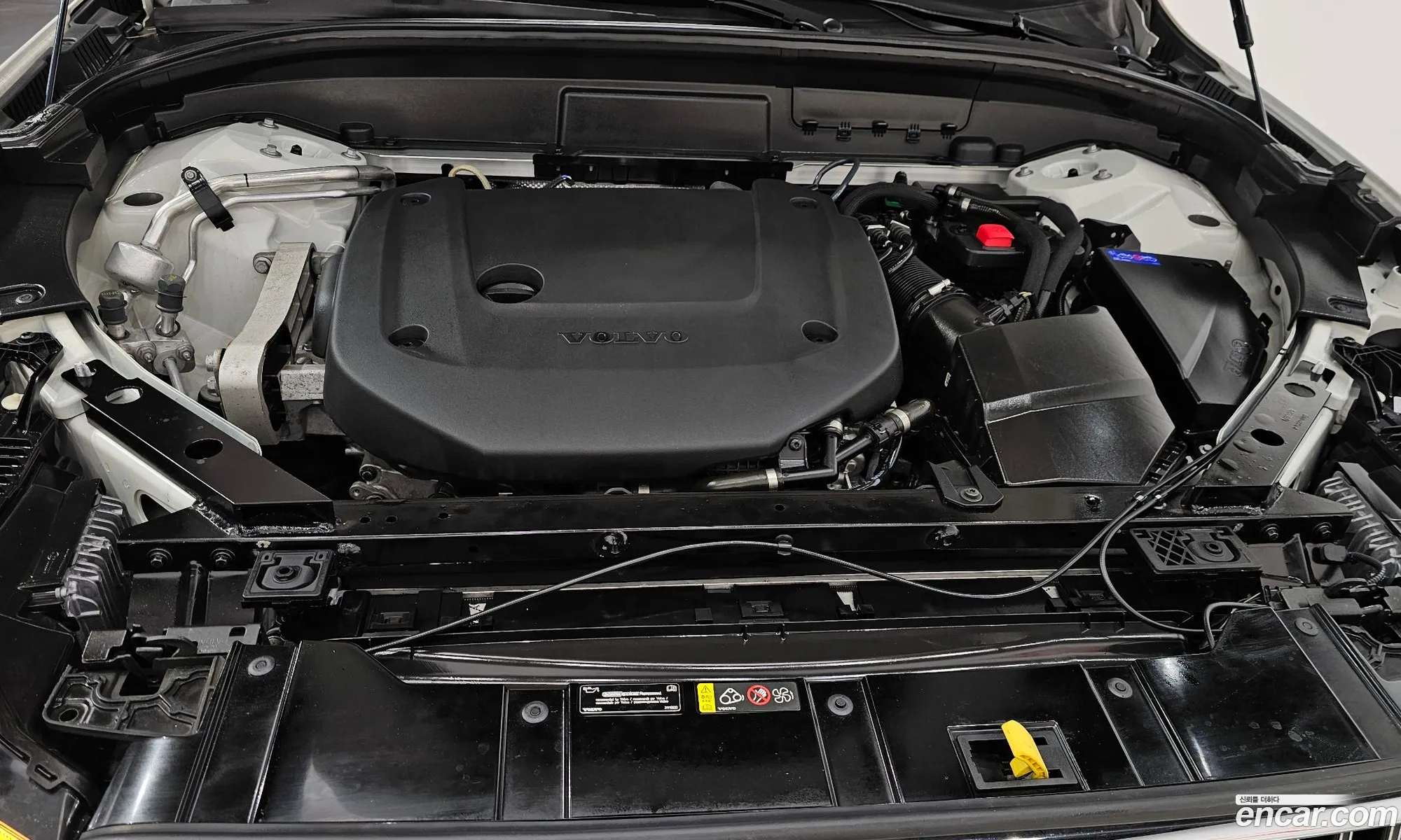 Volvo XC60 2022 YV1UZ062CN1075318 — 14