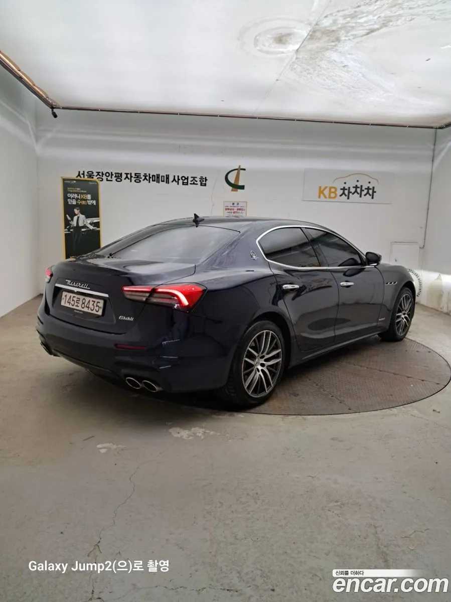 Maserati Ghibli 2021 — 8