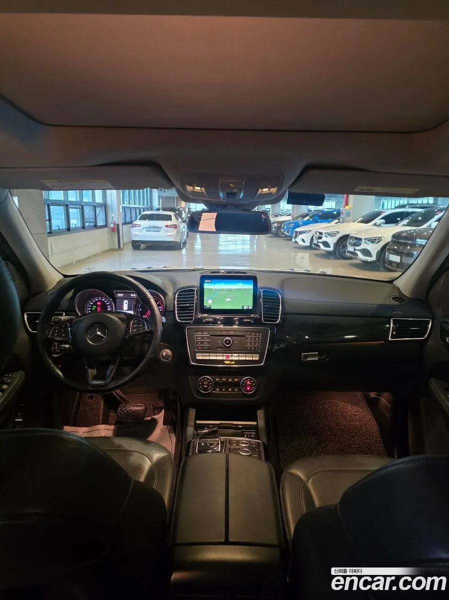 Mercedes-Benz GLS-Class X166 2017 — 12