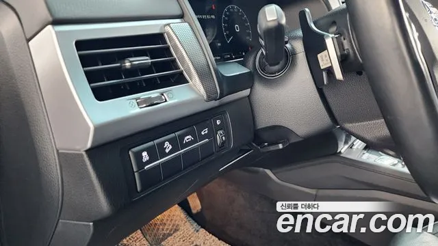 KG Mobility (SsangYong) Rexton 2022 — 16