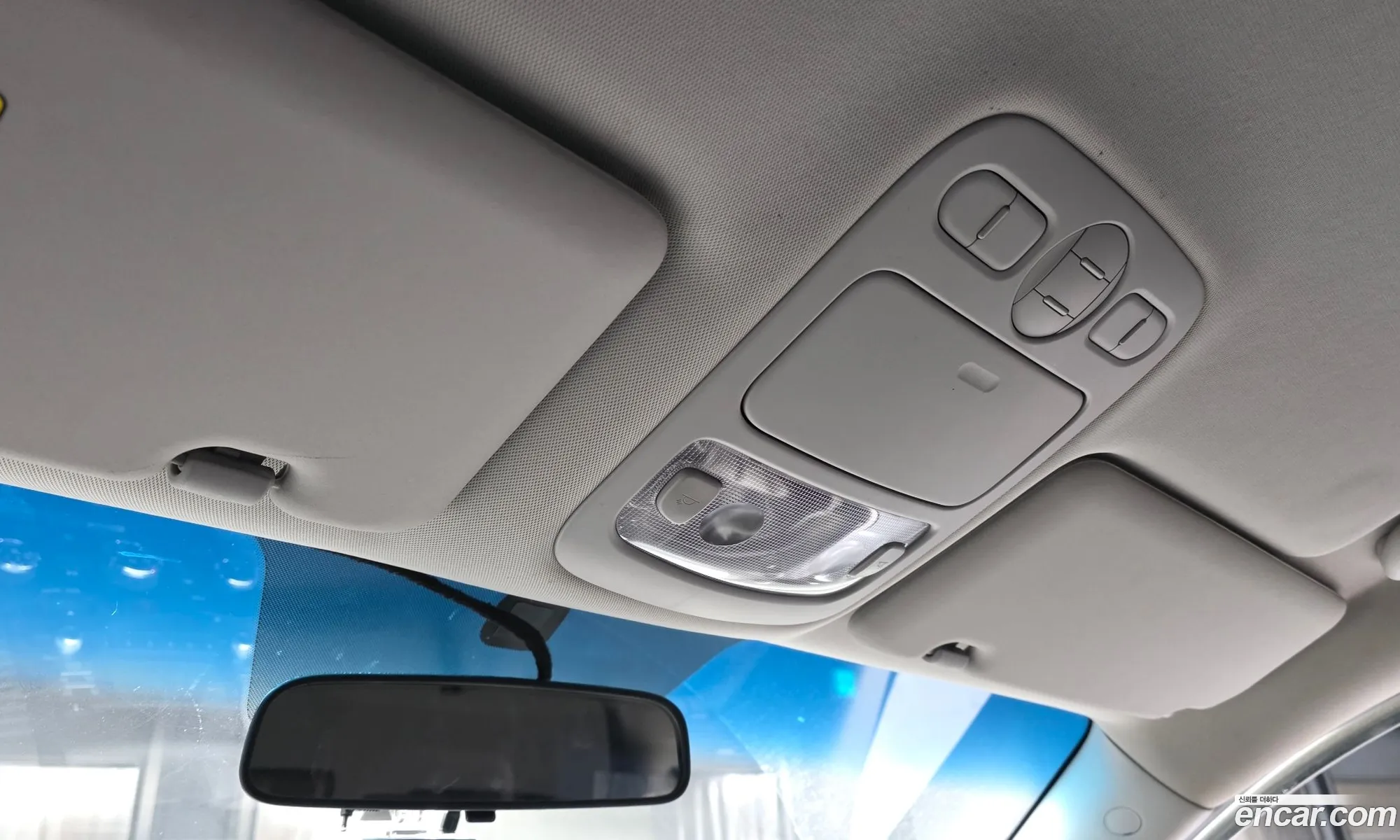 Kia Carnival R 2014 — 15
