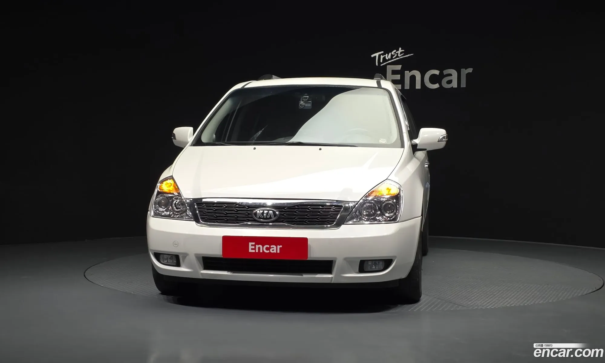 Kia Carnival R 2014 — 9