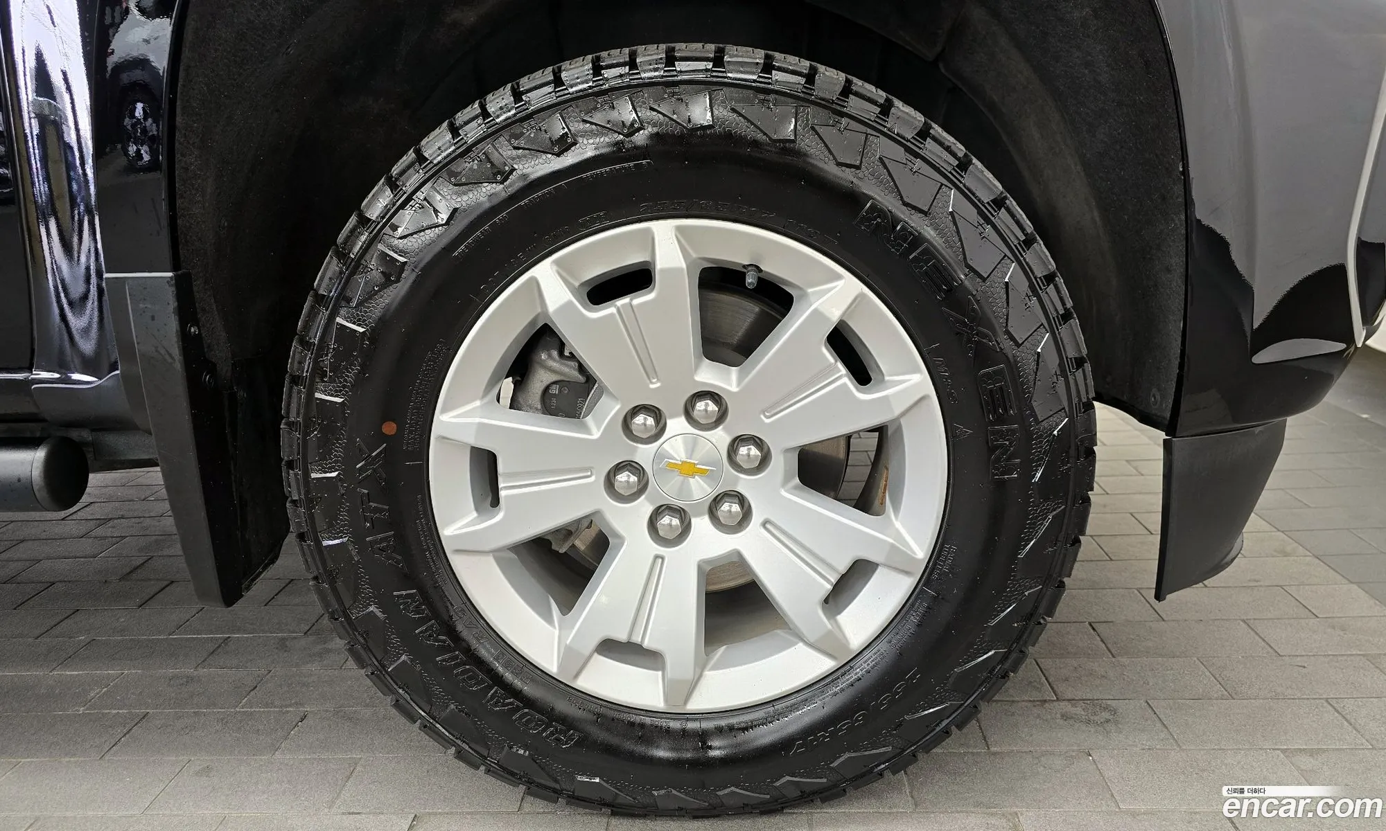 Chevrolet (GM Daewoo) Real New Colorado