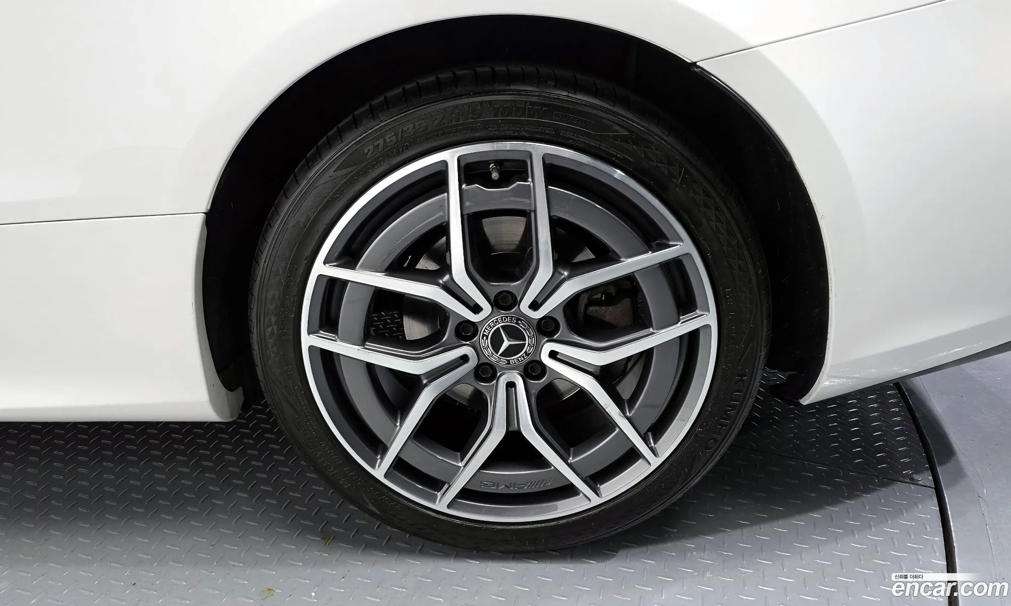 Mercedes-Benz E-Class W213 2023 — 15