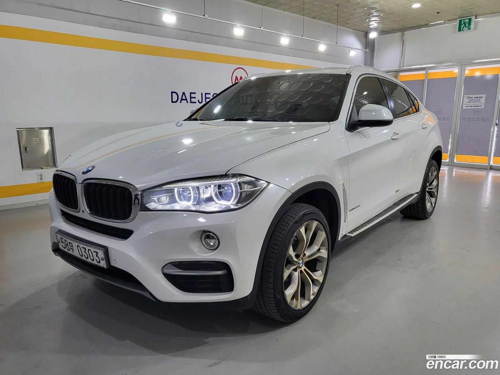 BMW X6 2017 — 12