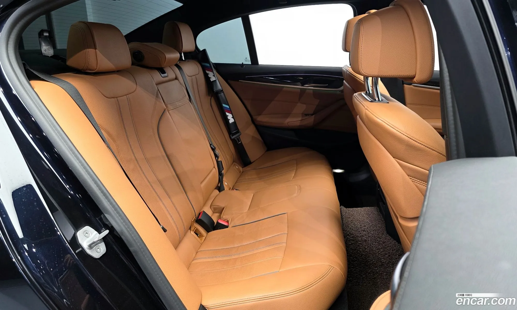 BMW 5 Series 2020 WBA11BH03MCF36110 — 11
