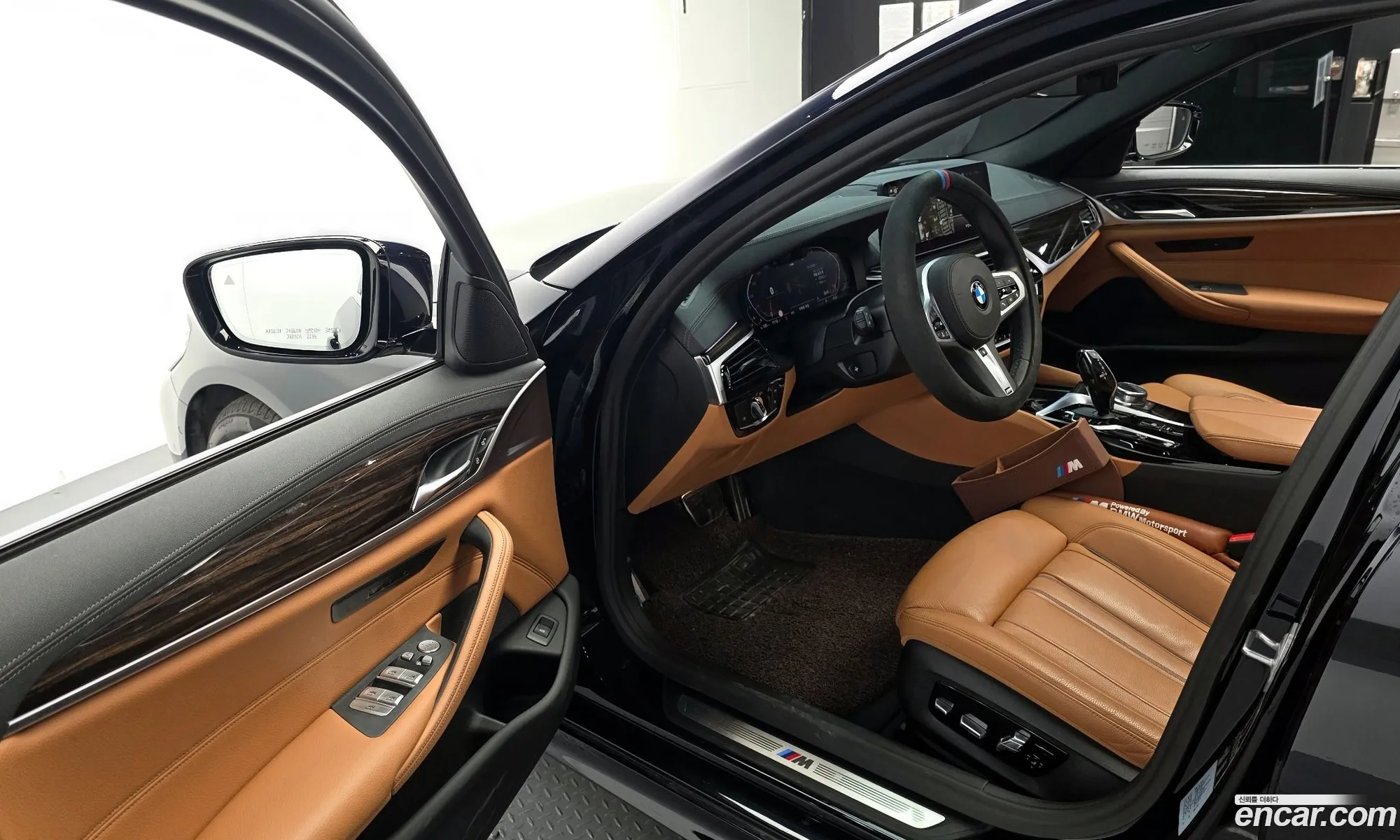 BMW 5 Series 2020 WBA11BH03MCF36110 — 18