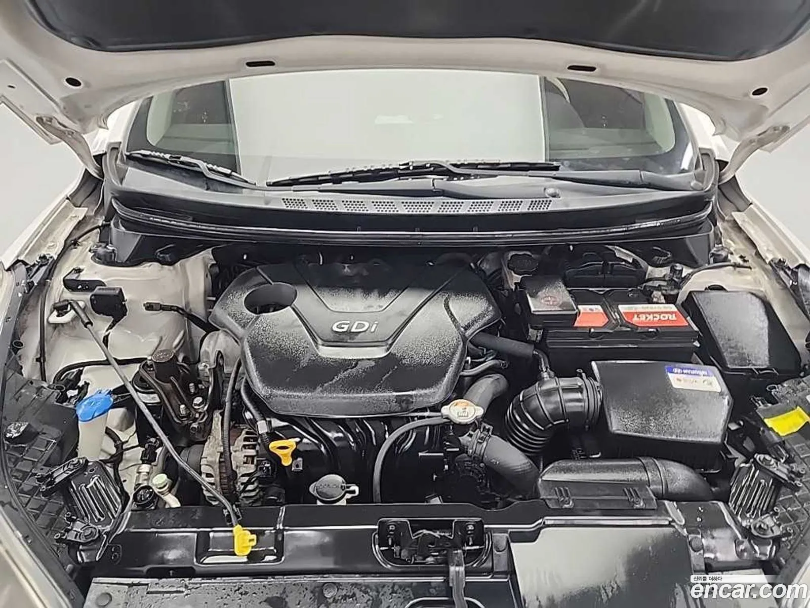 Hyundai Elantra MD 2012 — 17