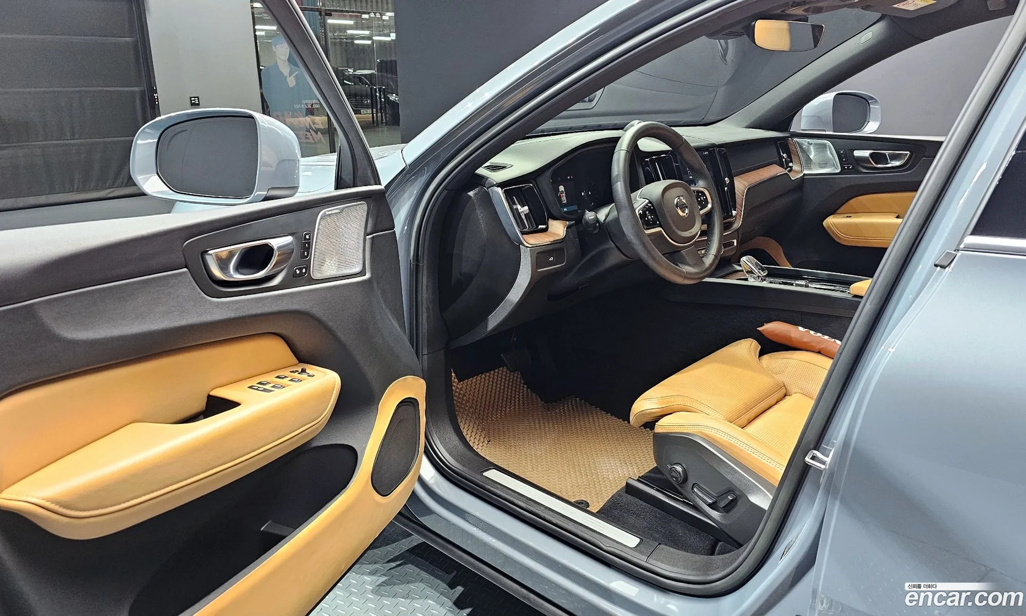 Volvo XC60 2022 — 7