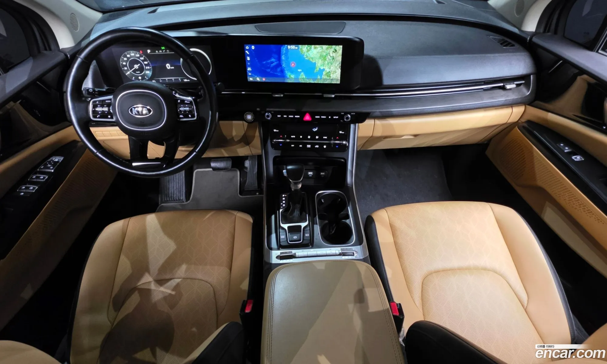 Kia Carnival 2021 — 18
